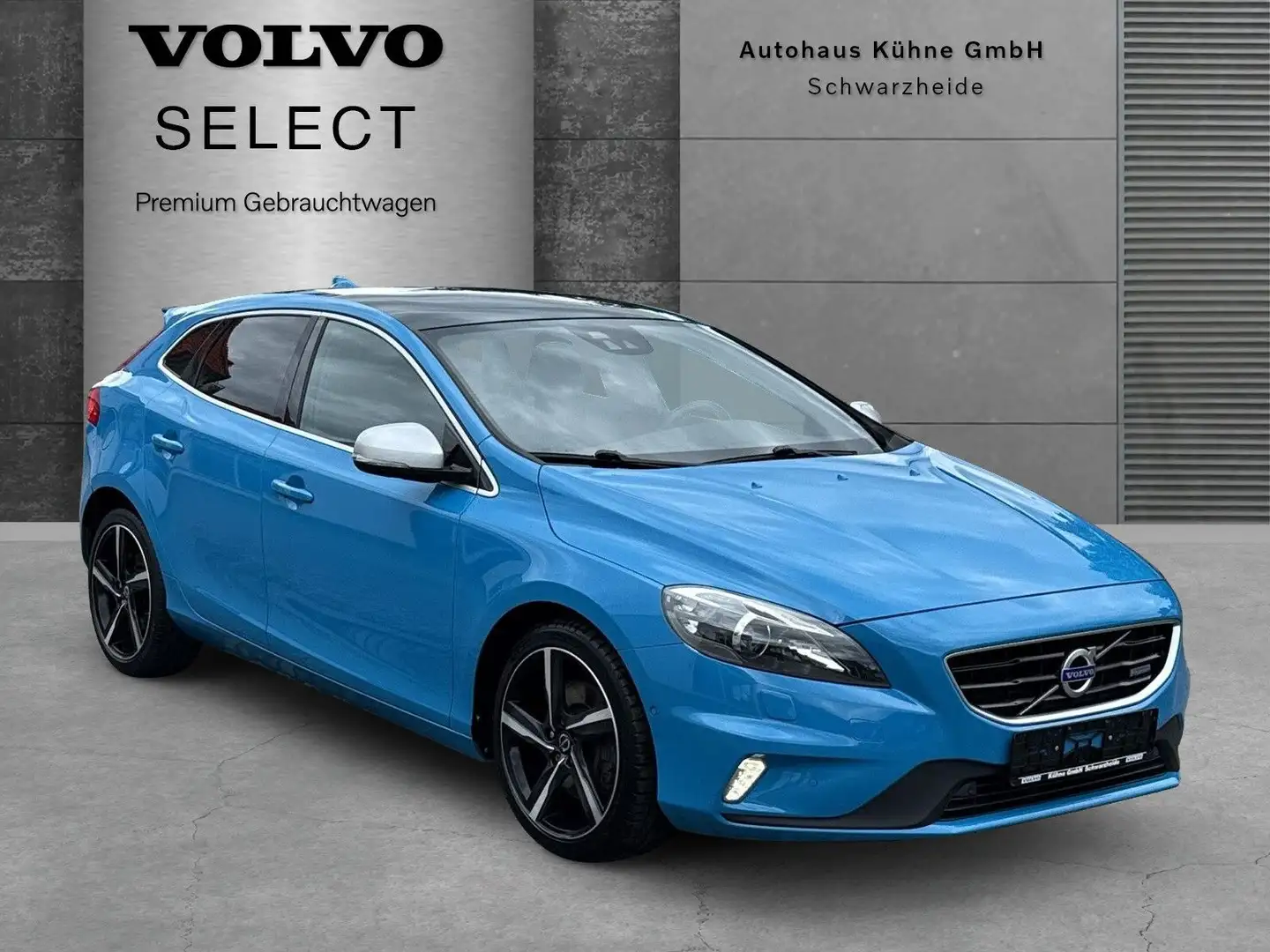 Volvo V40 D3 R-DESIGN !!!ACC+NAVI+RFK+XENON+PANO!!! Blue - 1