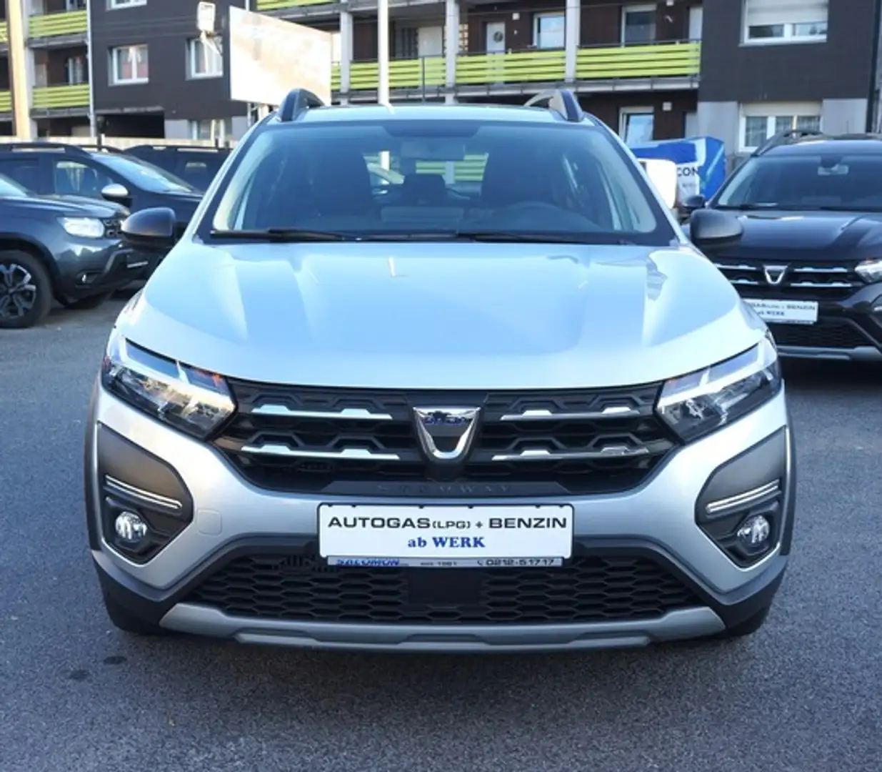 Dacia Sandero III Stepway LPG 17 Zoll ALLWETTERNAVI 1.Hand Plateado - 2