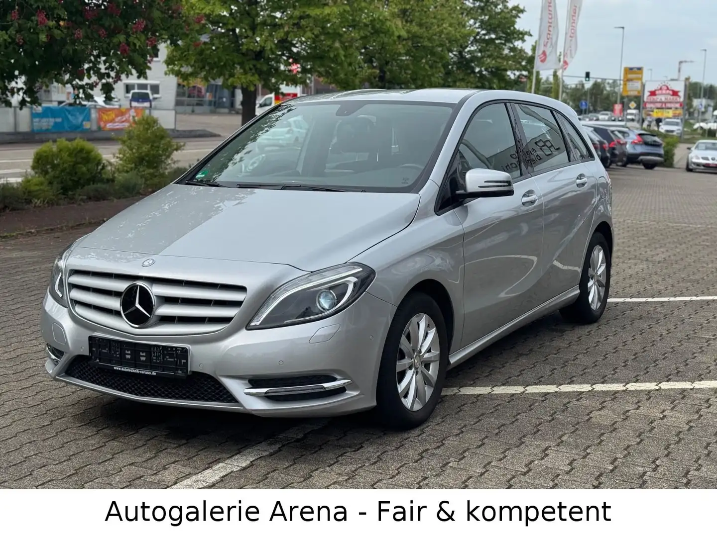 Mercedes-Benz B 200 B -Klasse *1. Hand *Bi-Xenon *PDC Silber - 1