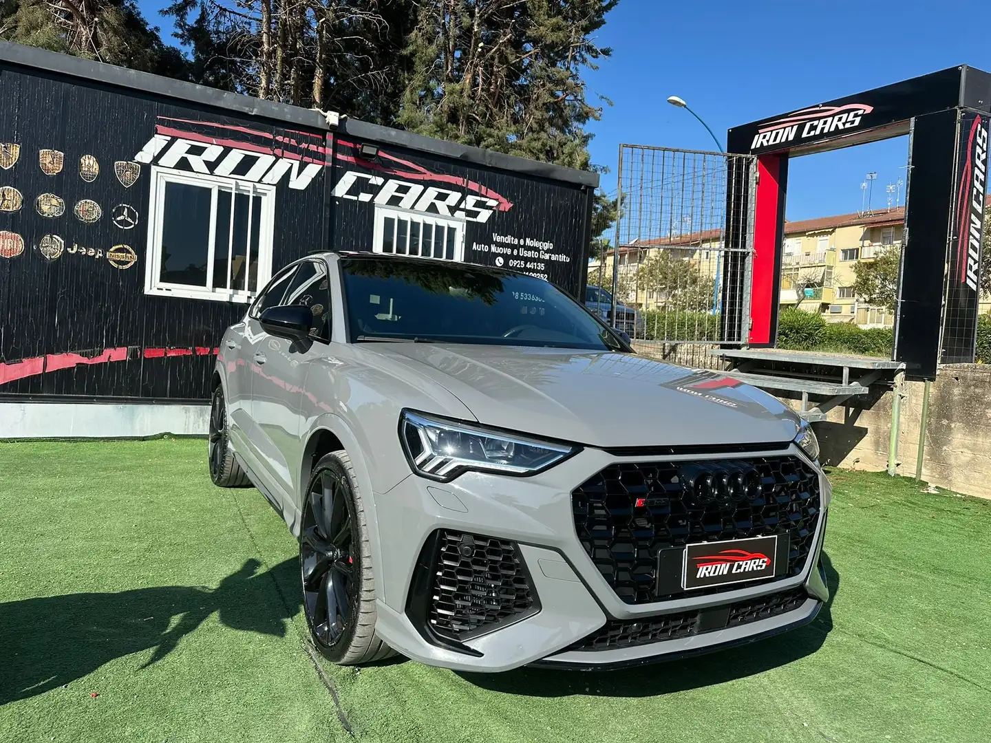 Audi RS Q3 Q3 Sportback RS 2.5 quattro s-tronic Gris - 1