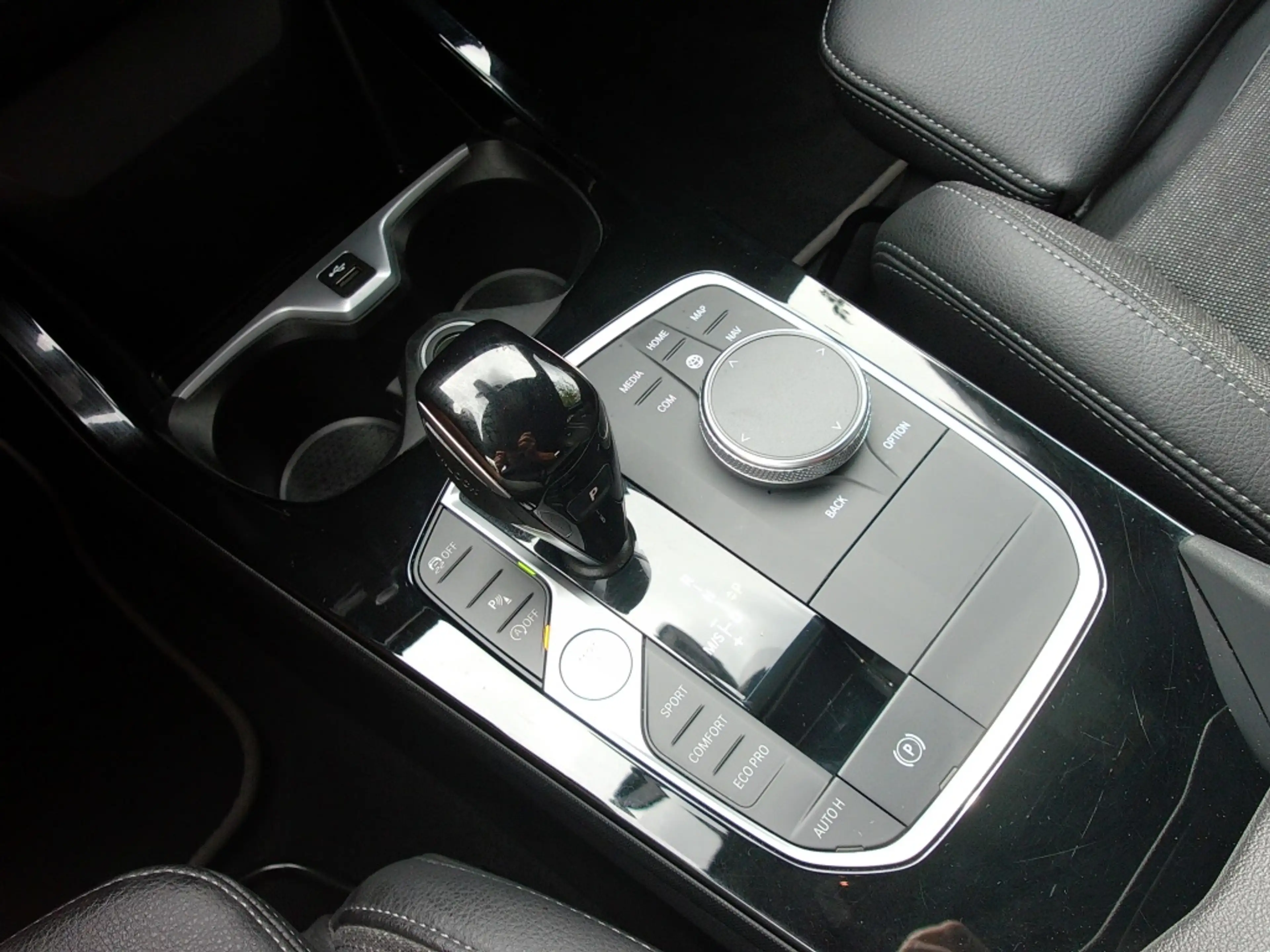 BMW 118 1-Serie (F40) 118i 136pk Aut Business Edition Plus — photo 13
