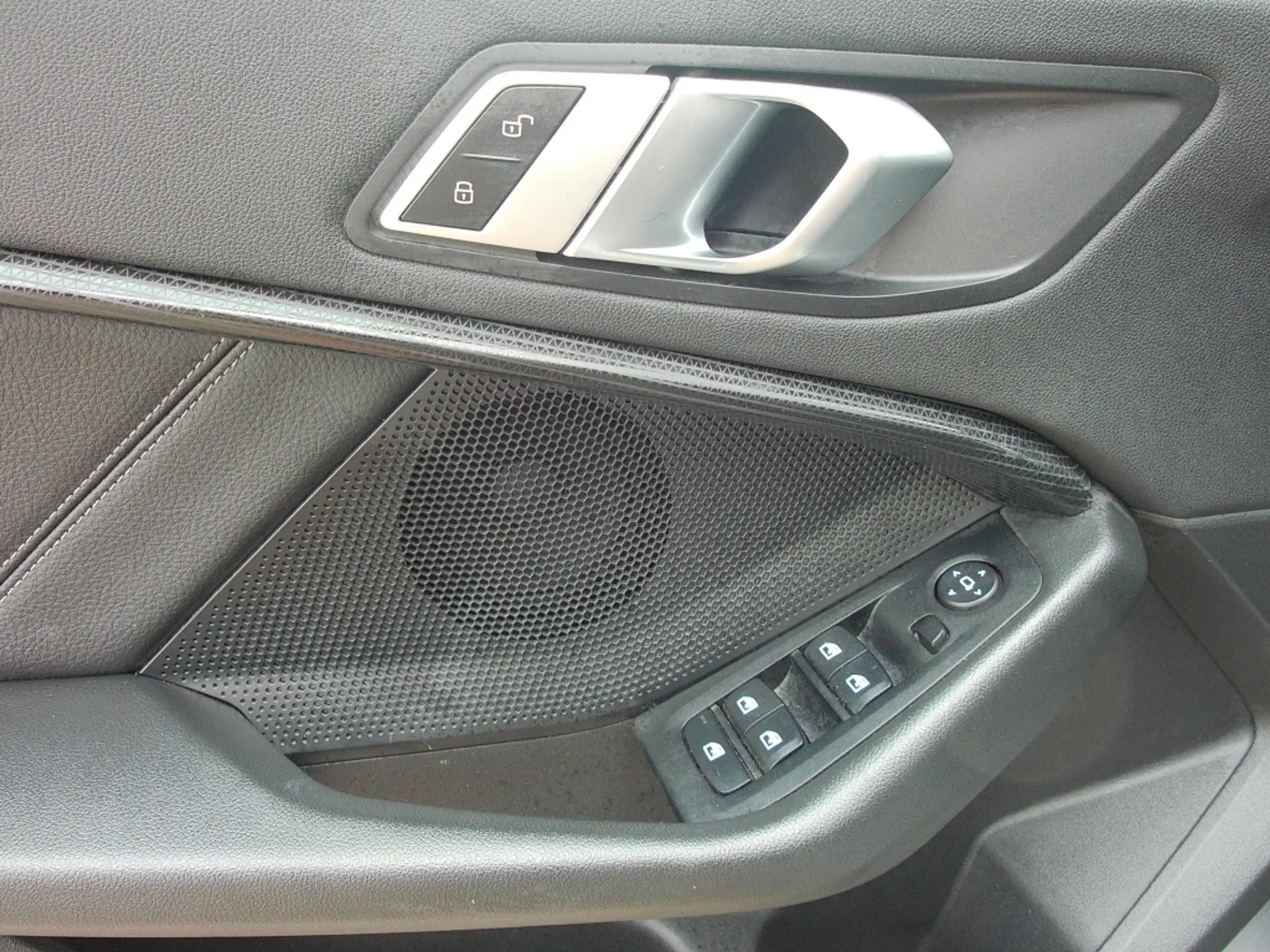 BMW 118 1-Serie (F40) 118i 136pk Aut Business Edition Plus — photo 19