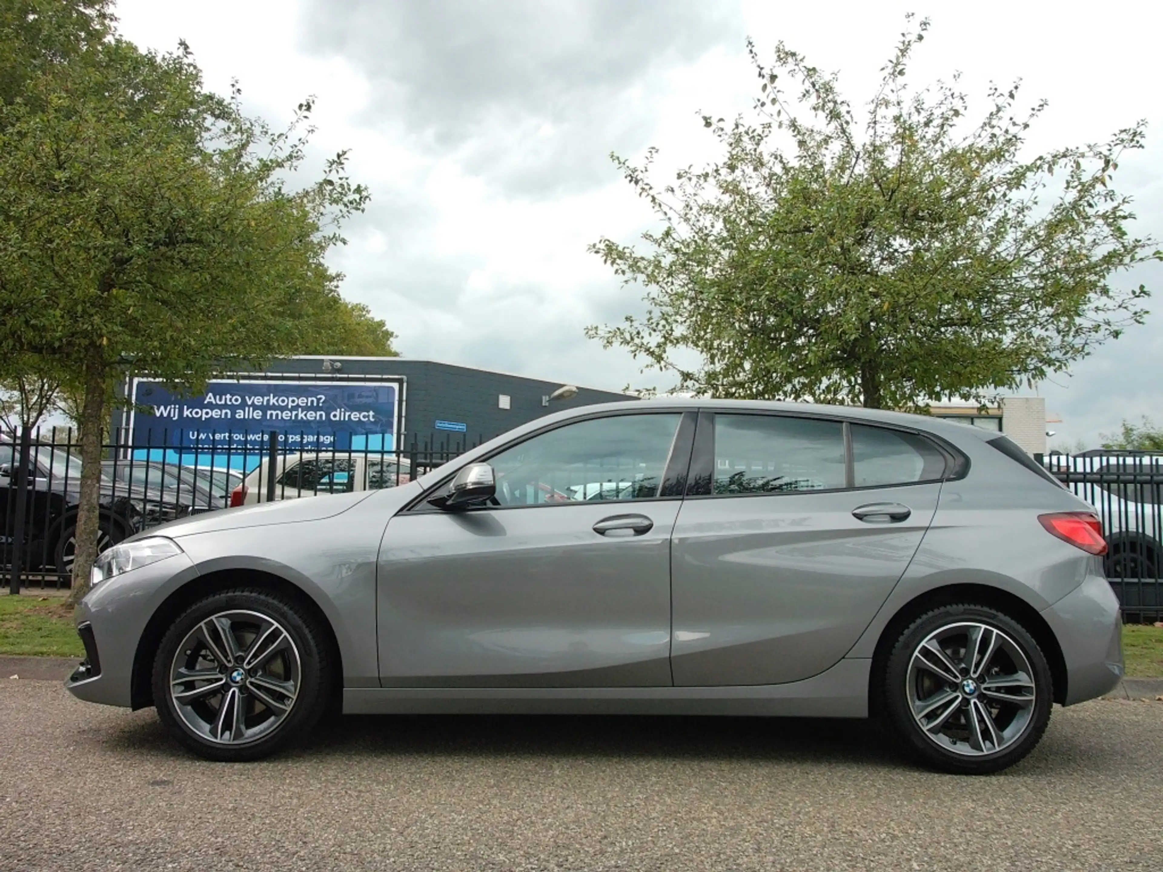 BMW 118 1-Serie (F40) 118i 136pk Aut Business Edition Plus — photo 5