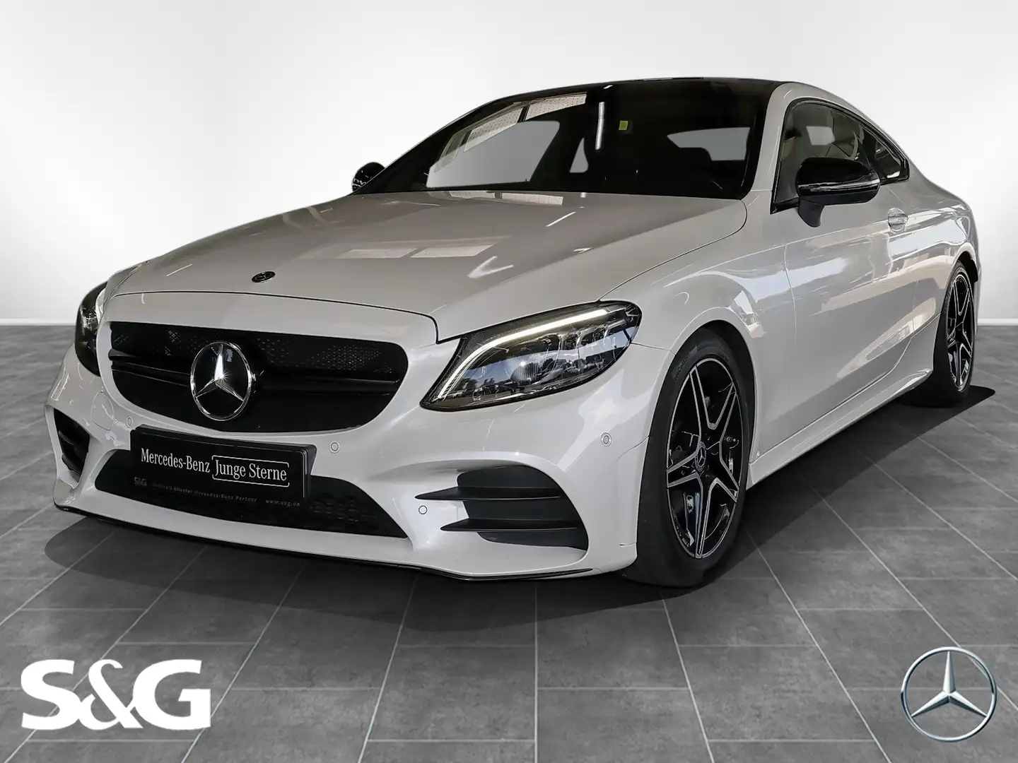 Mercedes-Benz C 400 4M AMG PANORAMA+TOTWNKEL+DISTRONIC+LED+18" Weiß - 1