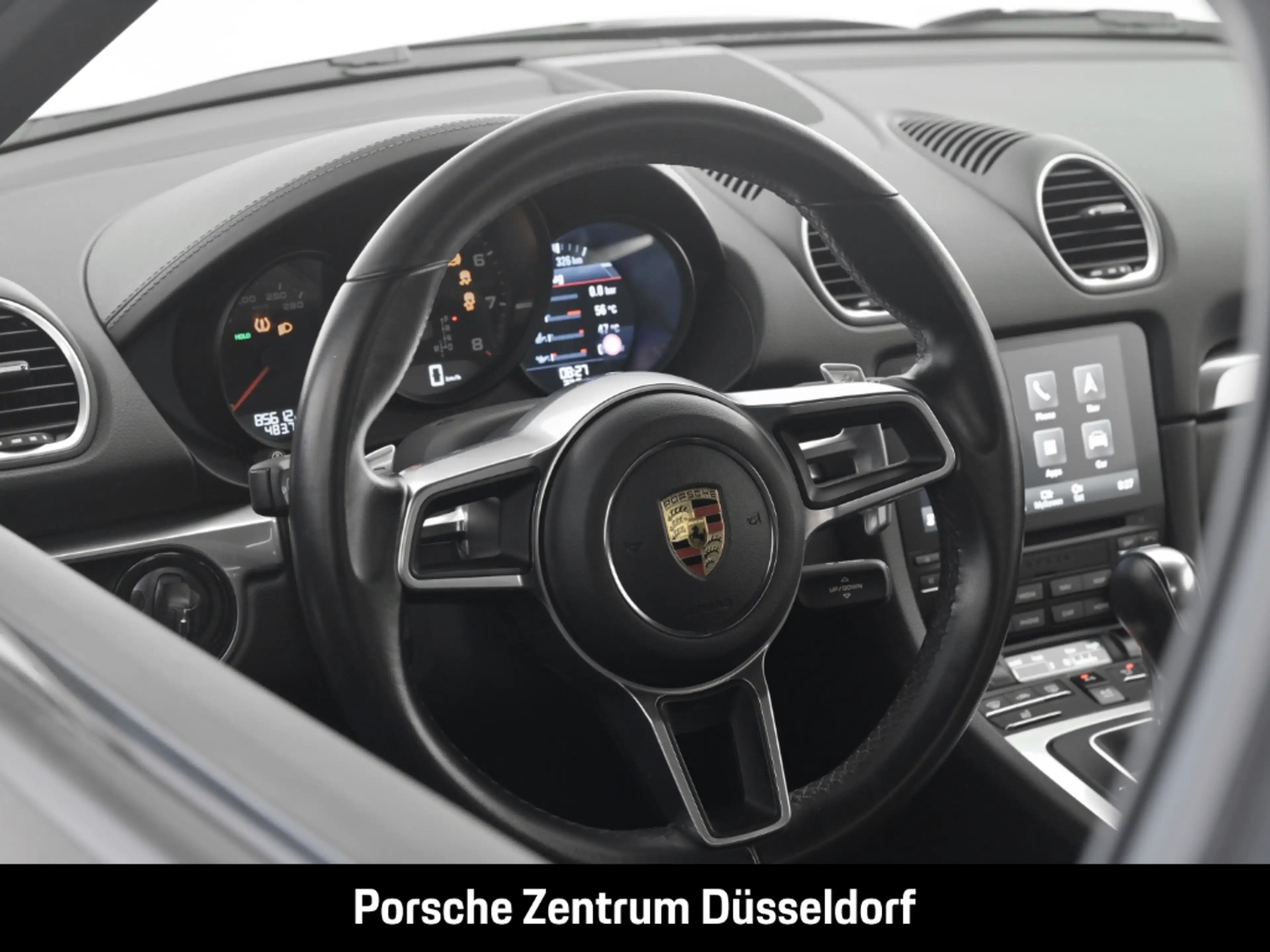 Porsche Boxster 718 — photo 13