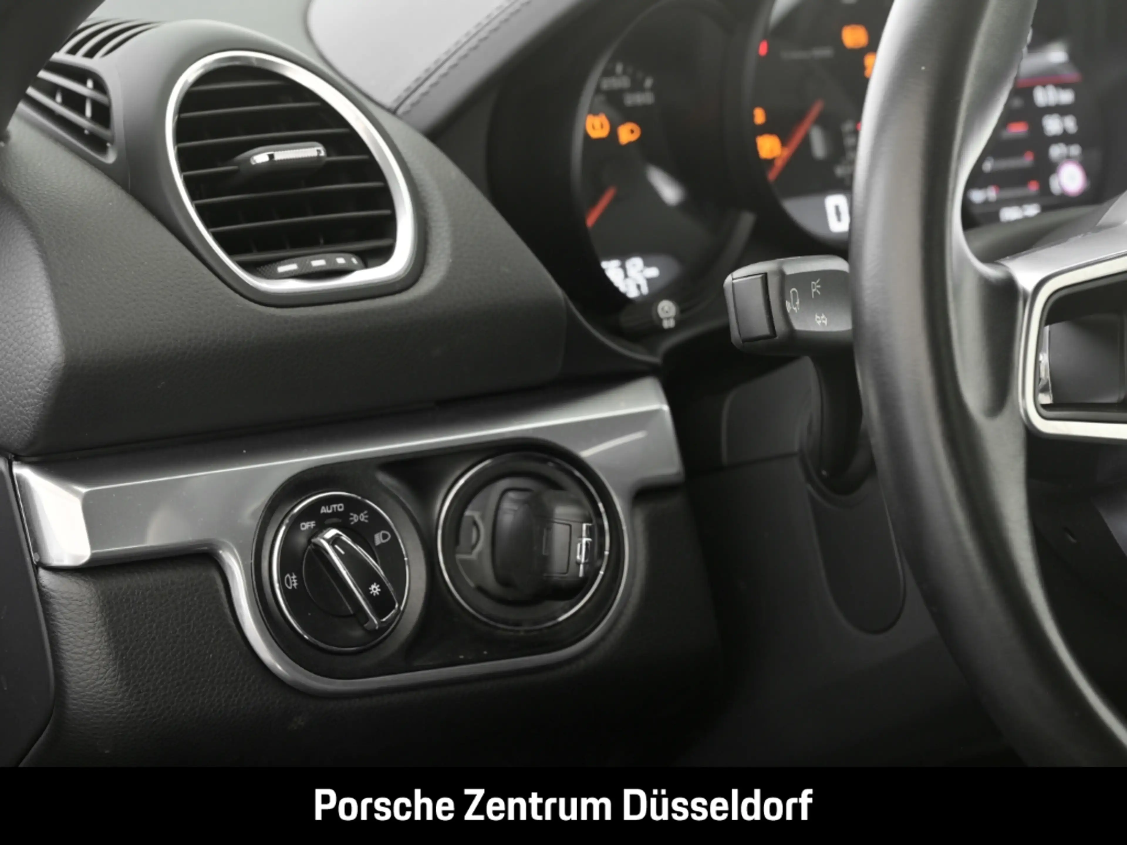 Porsche Boxster 718 — photo 14