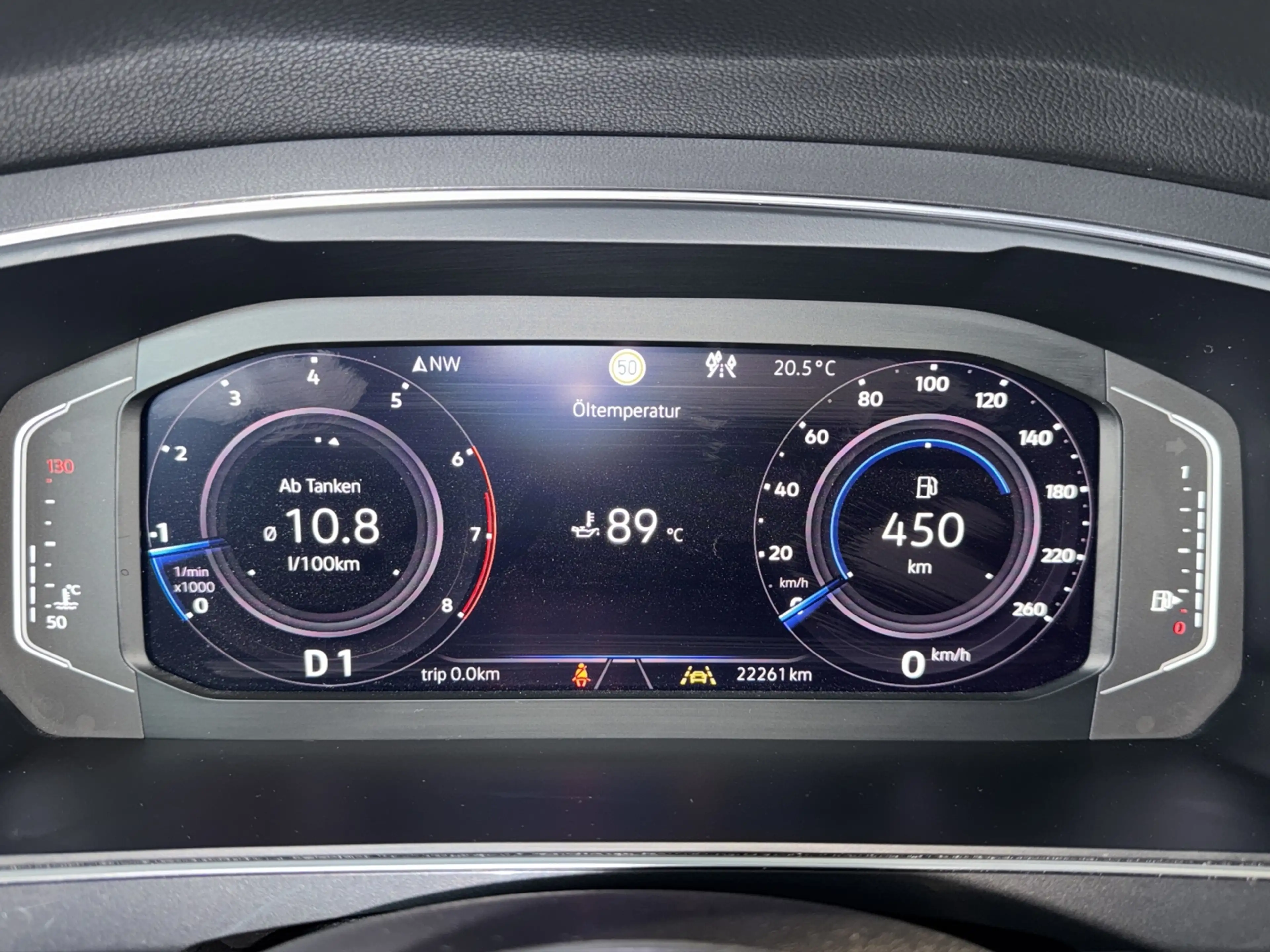 Volkswagen Tiguan Allspace HL R-Line 2.0TSI 4M *AHK*DCC*LED* — photo 10