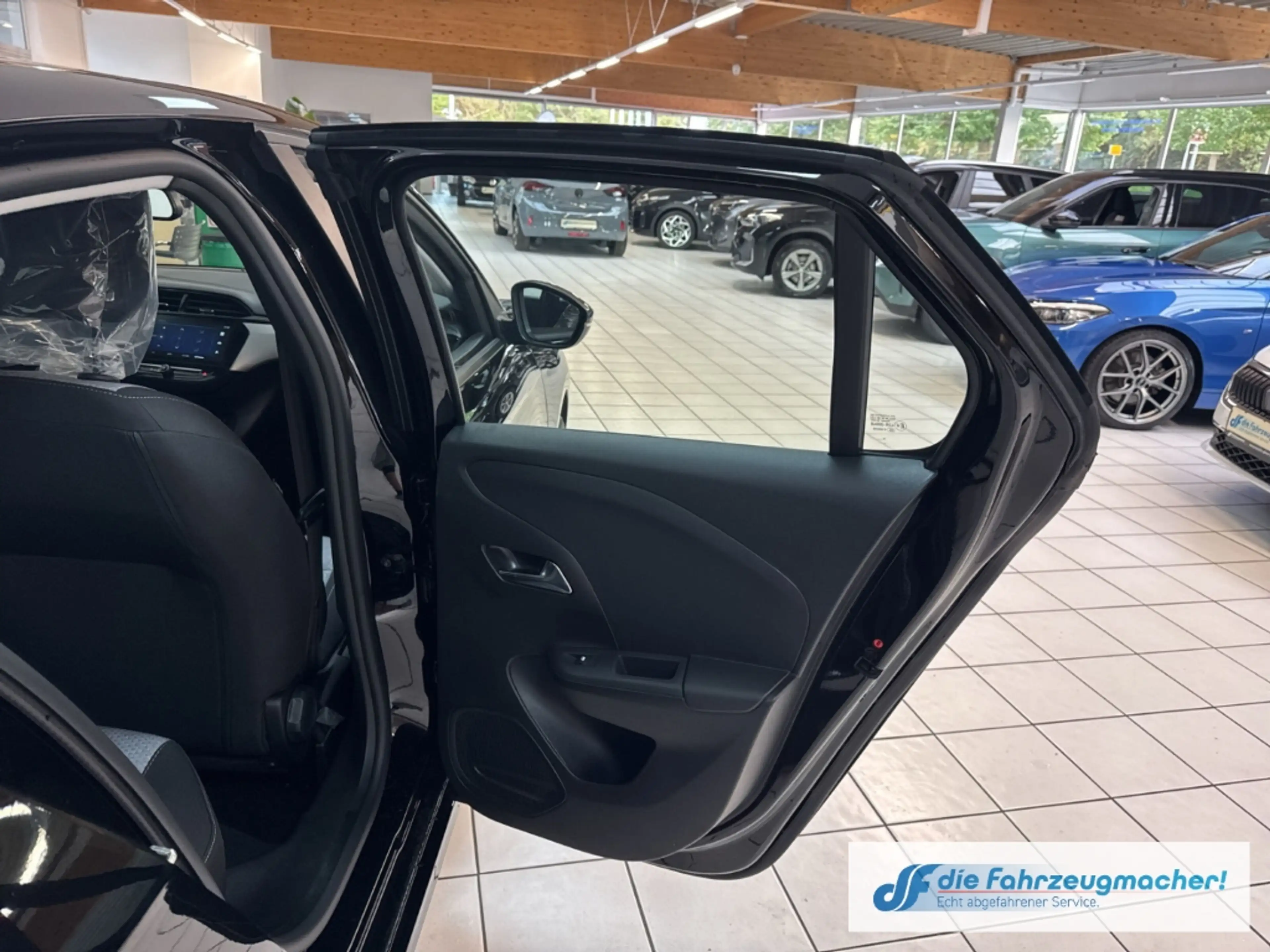 Opel Corsa-e *SHZ, ALU, 11 KW* Digitales Cockpit LED Apple CarP — photo 14
