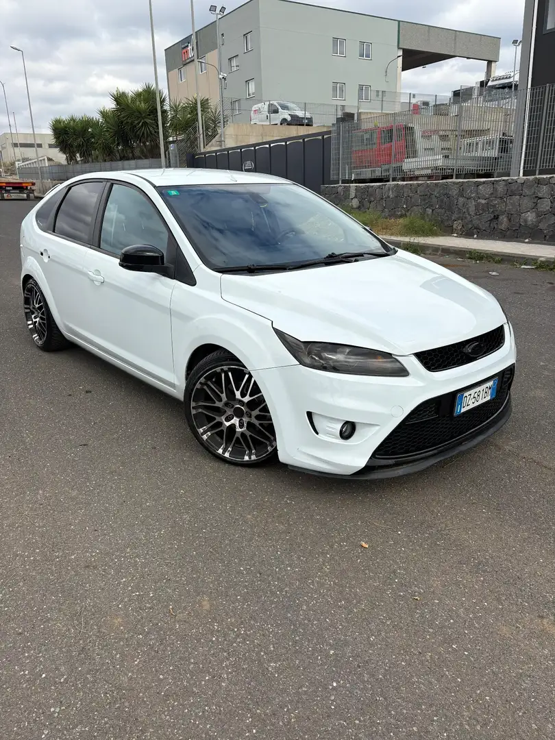 Ford Focus 5p 1.6 tdci 110cv fap - 1