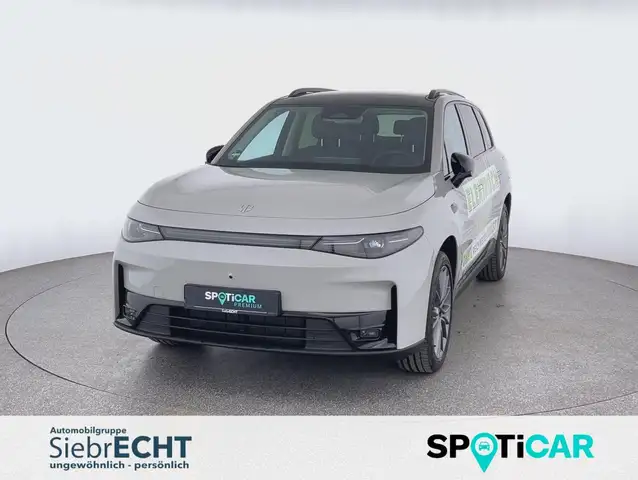Leapmotor C10