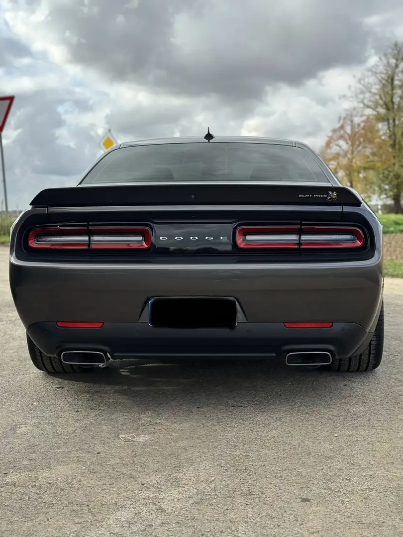 Dodge Challenger Automatik R/T Plus Scat Pack - 2