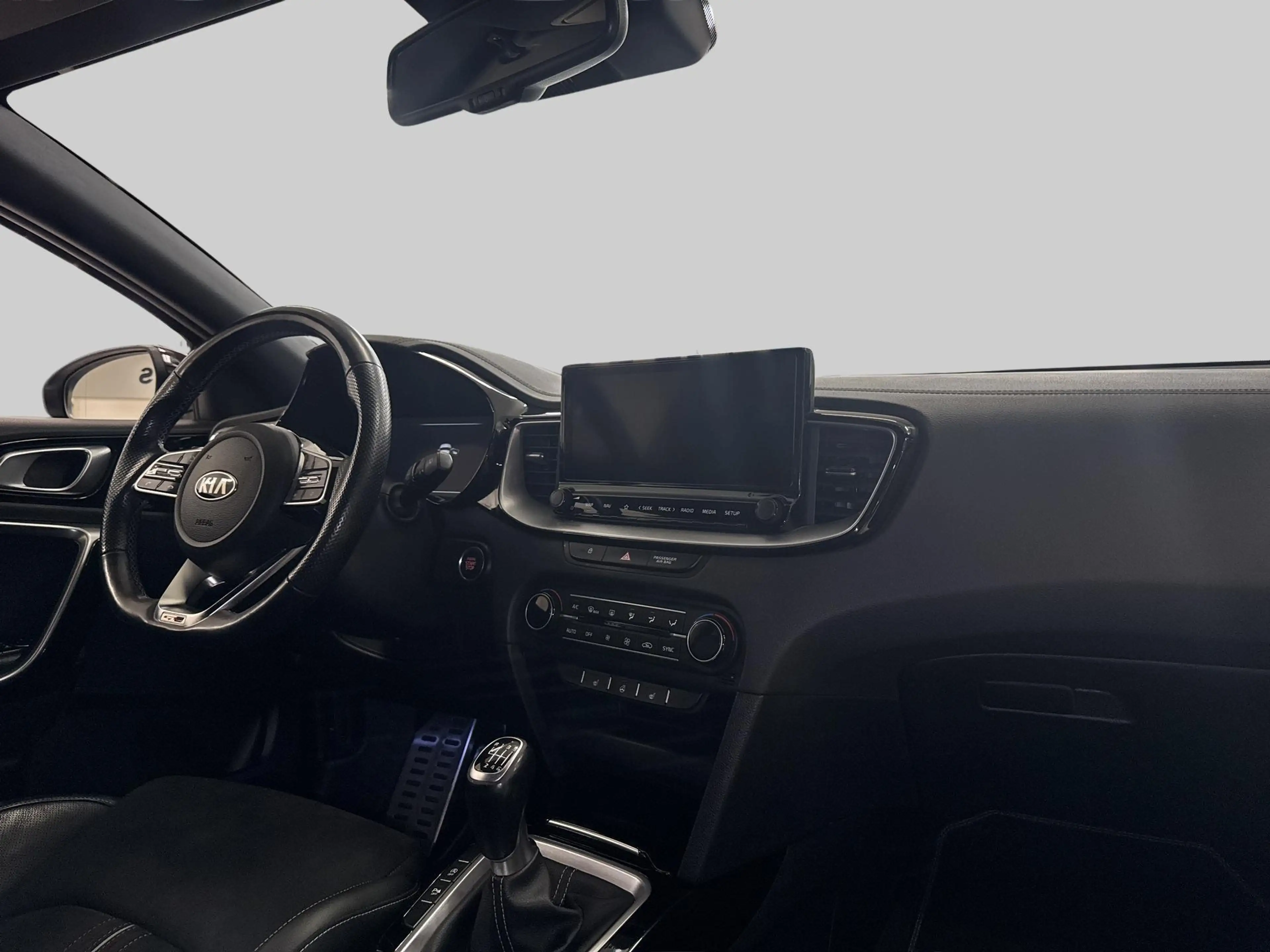Kia ProCeed / pro_cee'd 1.0 T-GDI GT-Line | Achteruitrijcamera | Apple Car — photo 13