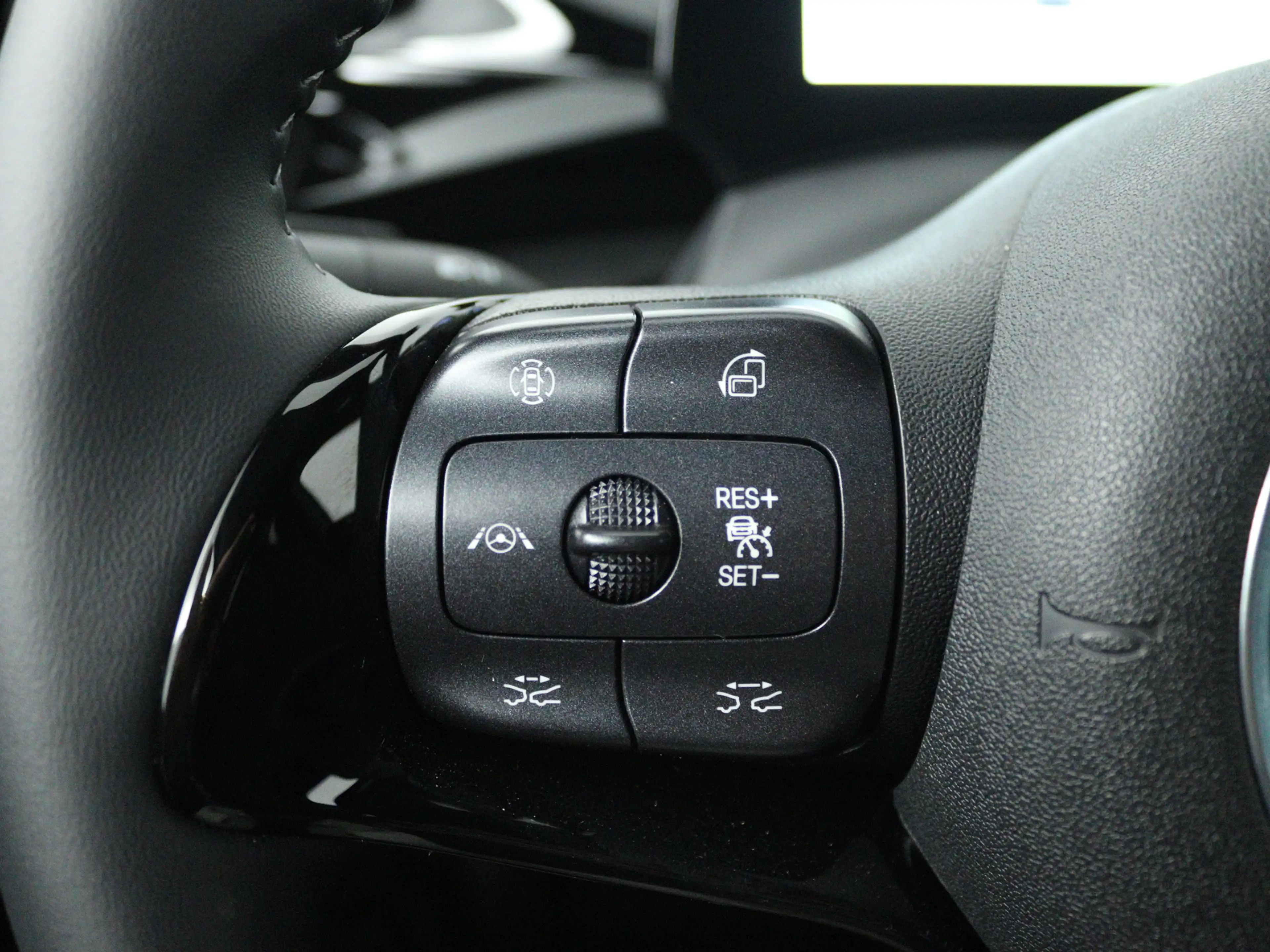BYD Dolphin Design 60.4 kWh | Nieuw & Direct leverbaar | — photo 8