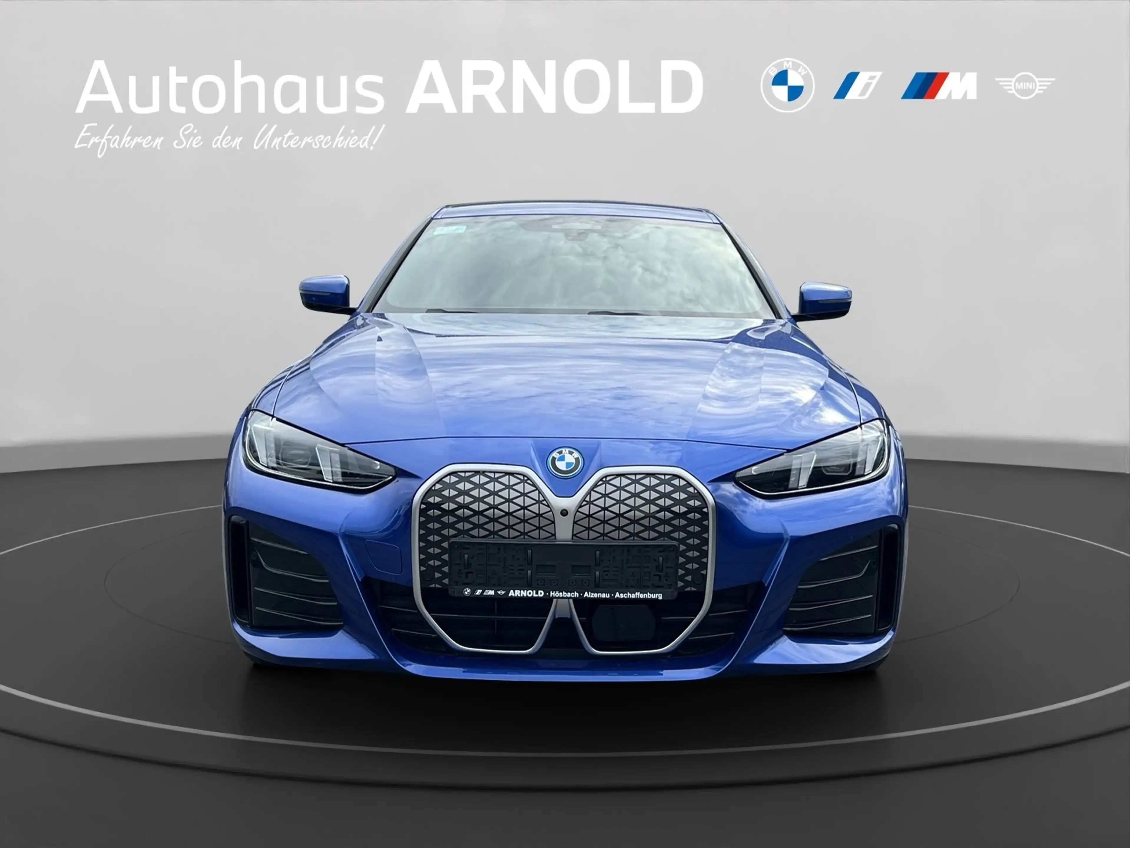 BMW i4 xDrive40 Gran Coupé M Sportpaket HiFi Komfortzugan — photo 2