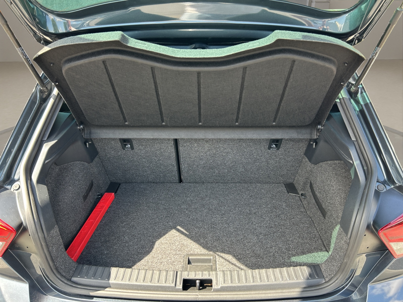SEAT Ibiza FR LED NAVI 18LM — photo 14