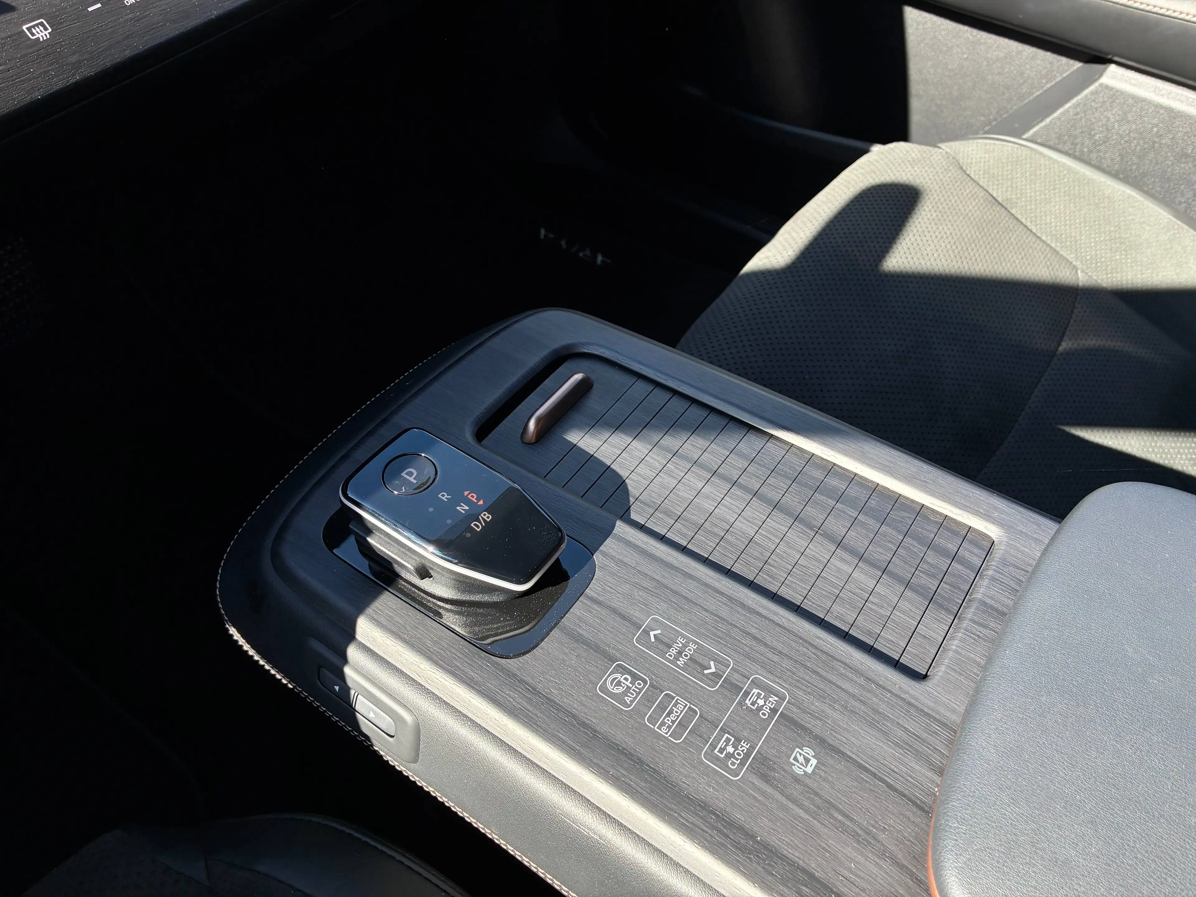 Nissan Ariya Ariya 87kWh Evolve Aut. **MwSt. ausweisbar** — photo 15