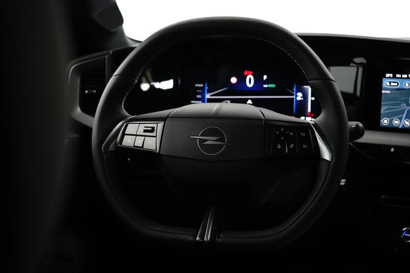 Opel Mokka-E Edition Stuurverwarming | Camera | Parkeersensoren — photo 11