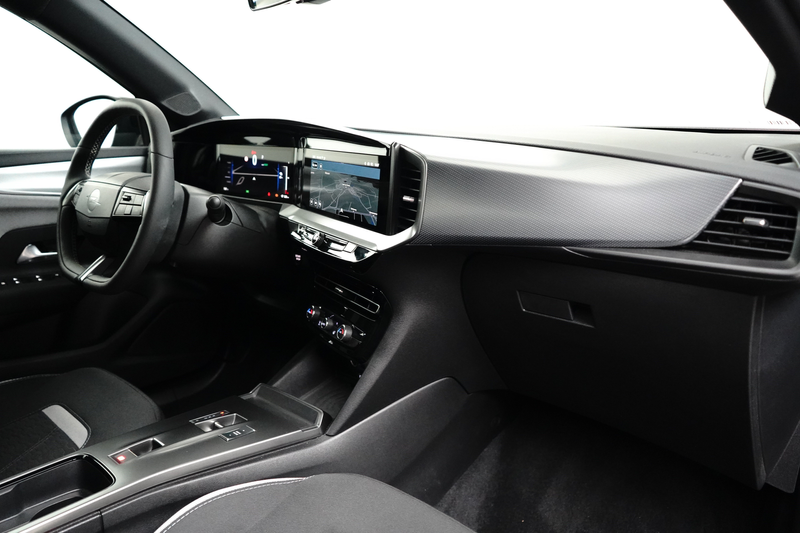 Opel Mokka-E Edition Stuurverwarming | Camera | Parkeersensoren — photo 9