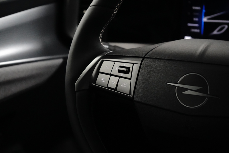 Opel Mokka-E Edition Stuurverwarming | Camera | Parkeersensoren — photo 12