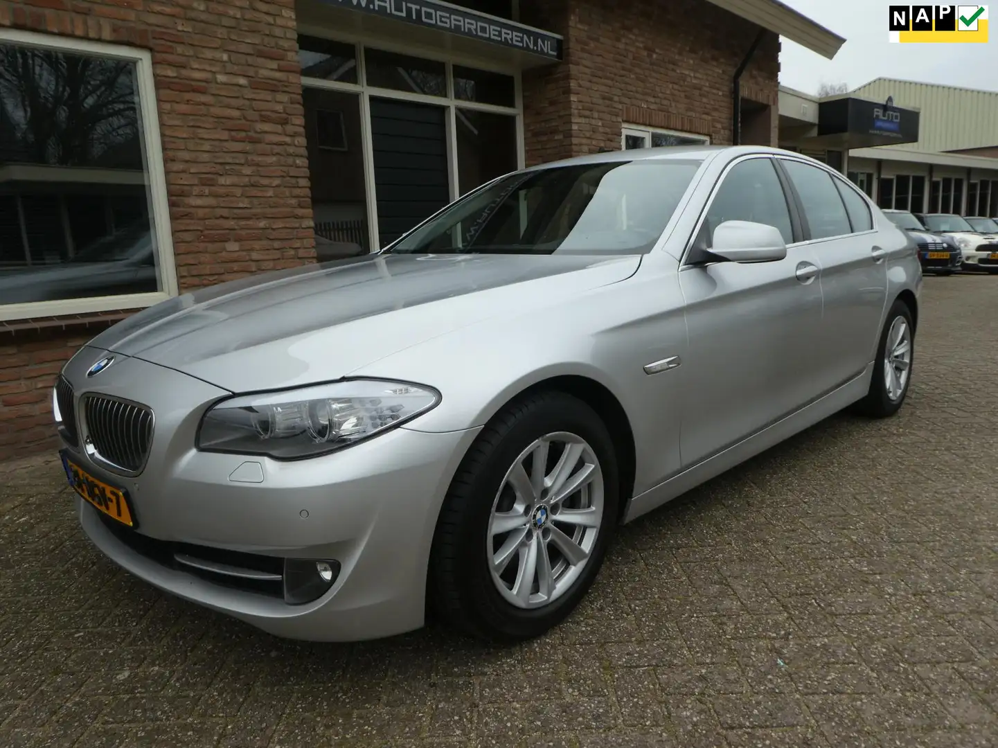 BMW 523 5-serie 523i High Executive Automaat / Leder / Nav Grey - 1