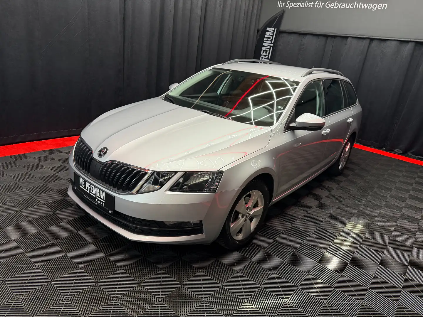 Skoda Octavia Ambition *TEMPOMAT*SITZHEIZUNG*nur-76TKM* Grau - 1