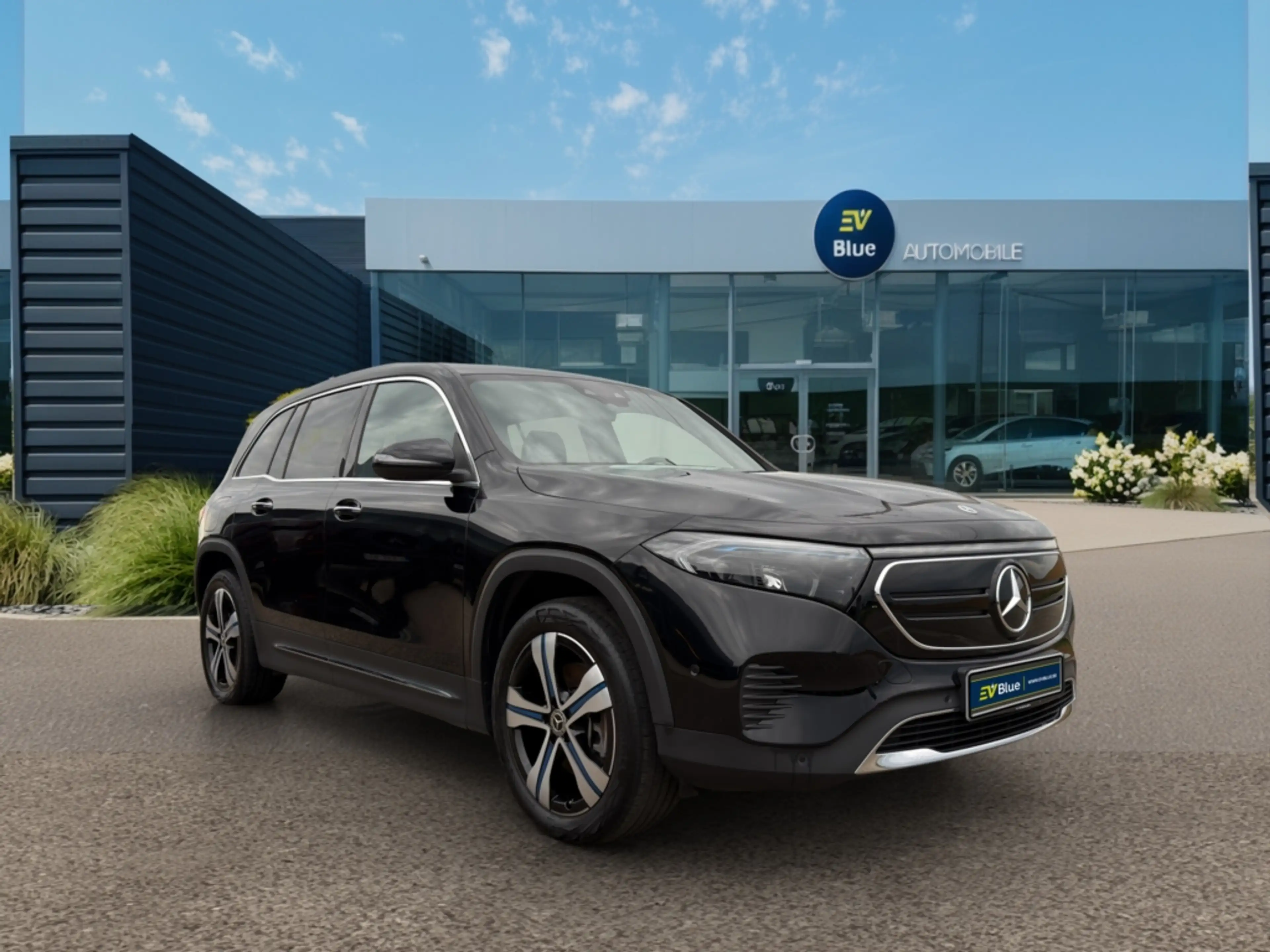 Mercedes-Benz EQB 250 Progressive Line 70.5 kWh — photo 8