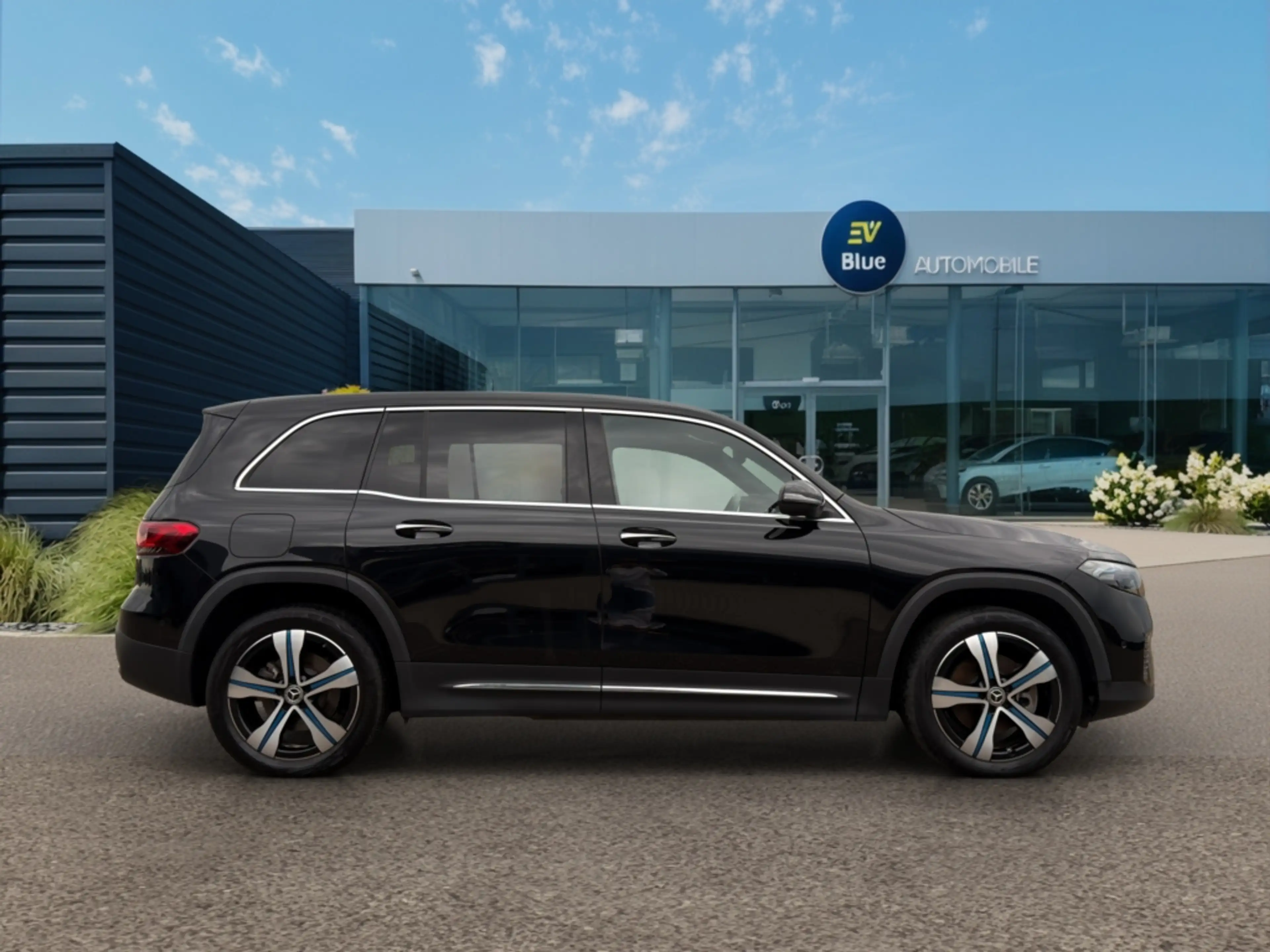 Mercedes-Benz EQB 250 Progressive Line 70.5 kWh — photo 7