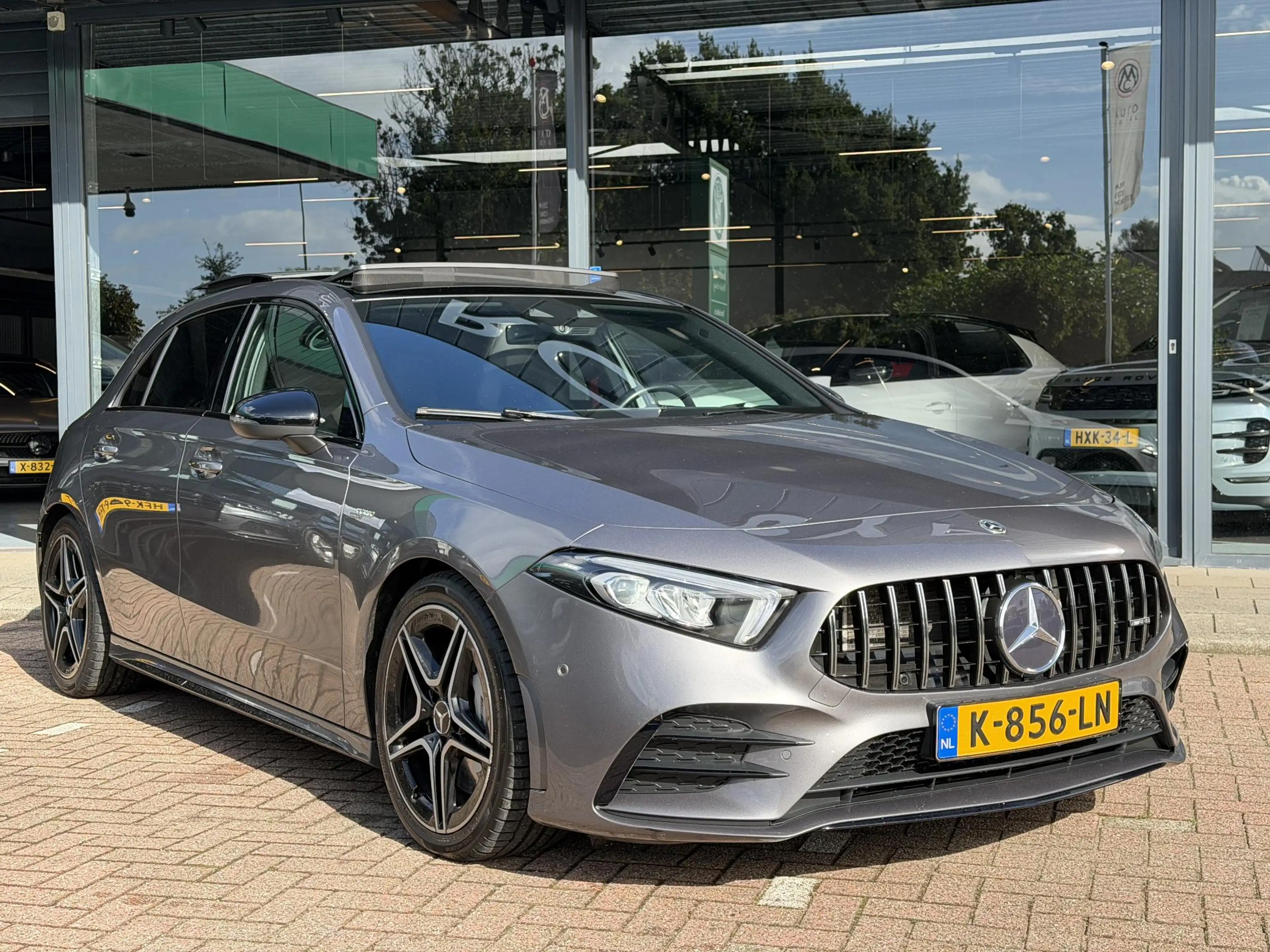 Mercedes-Benz A 35 AMG 4MATIC Premium PANORAMADAK | SFEERVERLICHTING | DO — photo 4