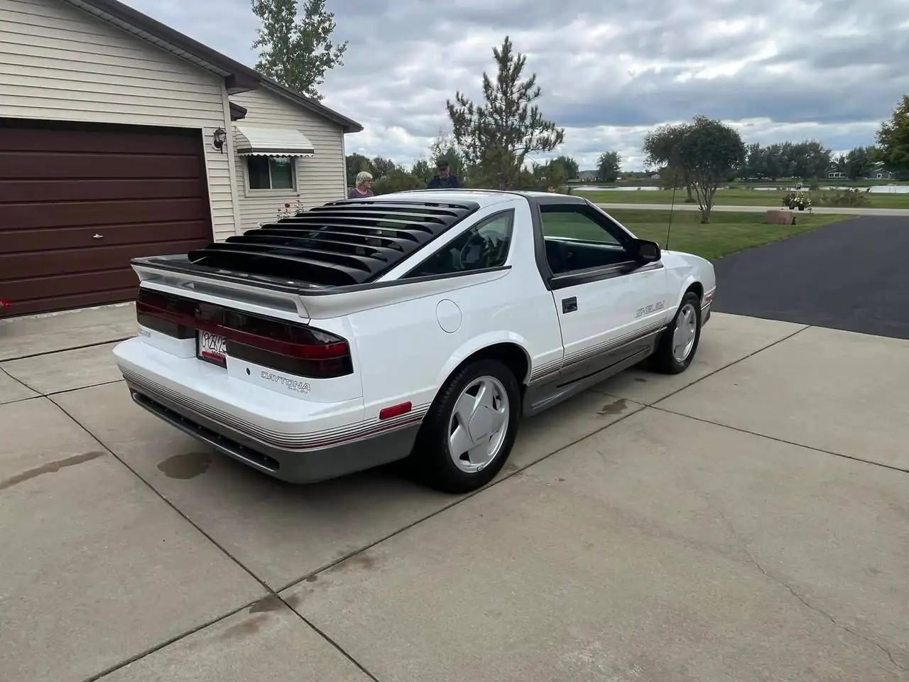 Dodge Daytona снимка Dodge Daytona