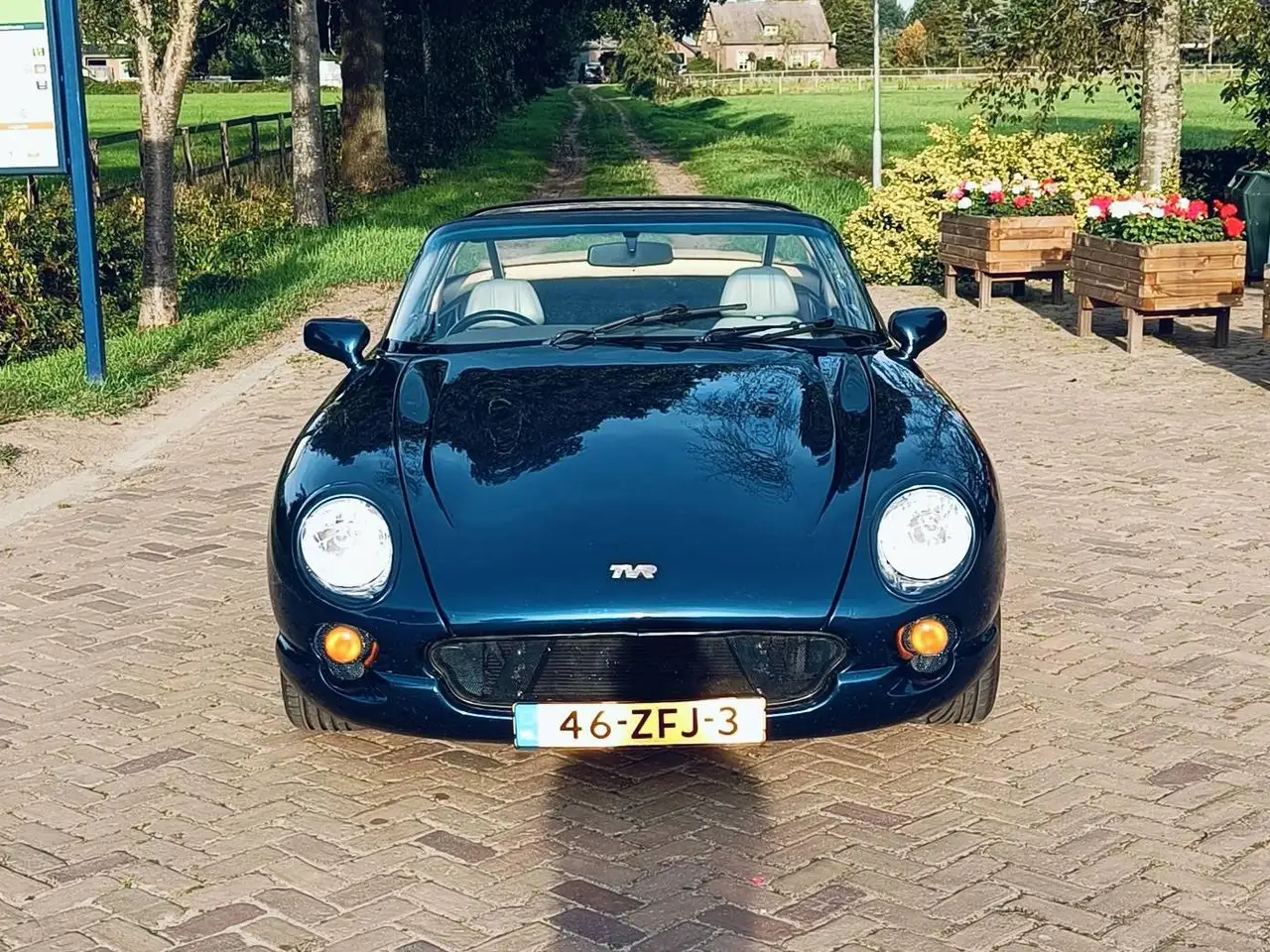TVR Chimaera 400 v8, new outriggers!!, foto 2