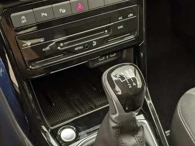Volkswagen T-Cross view 12