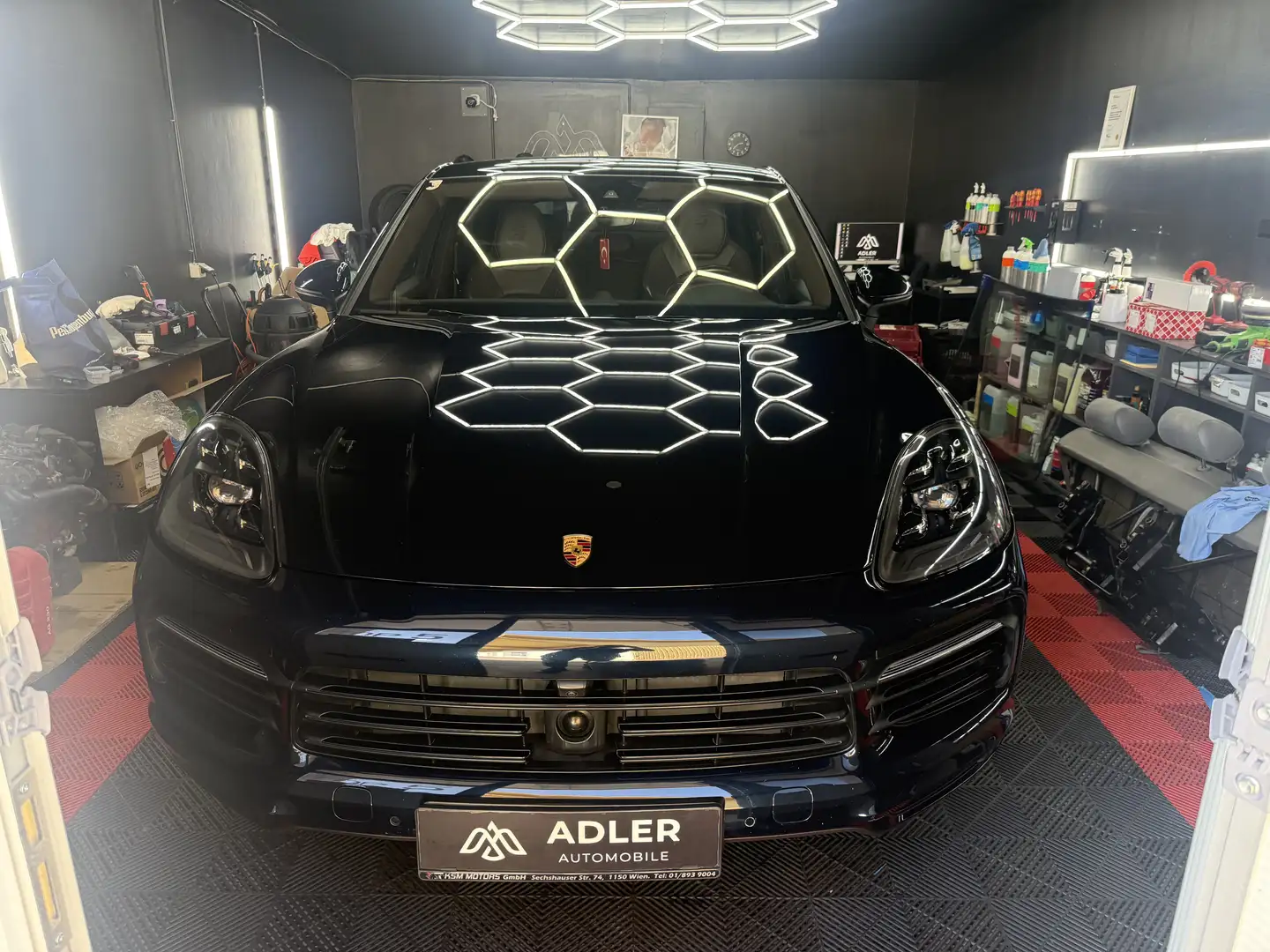 Porsche Cayenne E-Hybrid Blau - 2