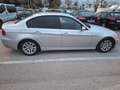BMW 320 320d - thumbnail 6