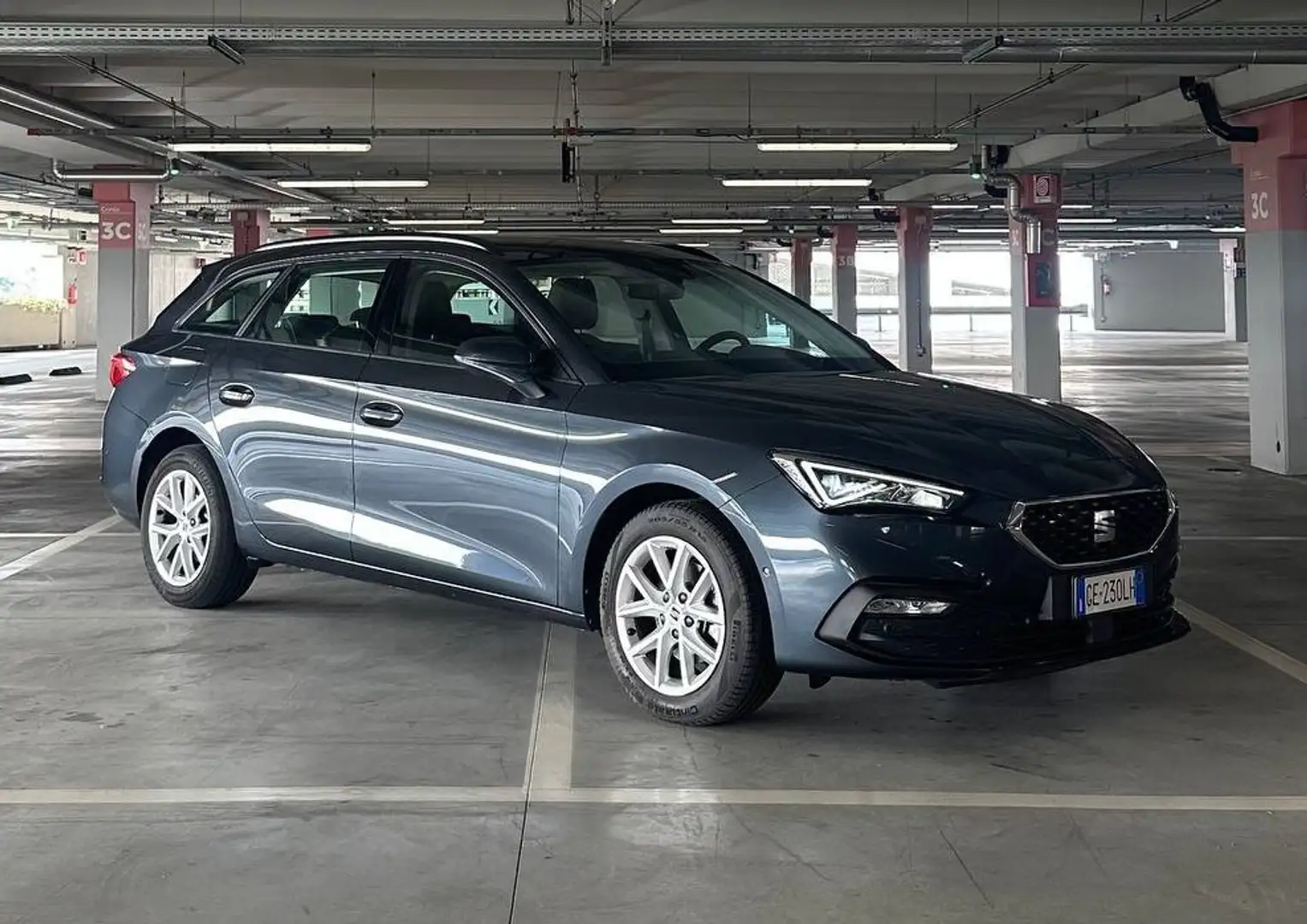 SEAT Leon ST 1.5 ecotsi Xcellence 150cv dsg - 1