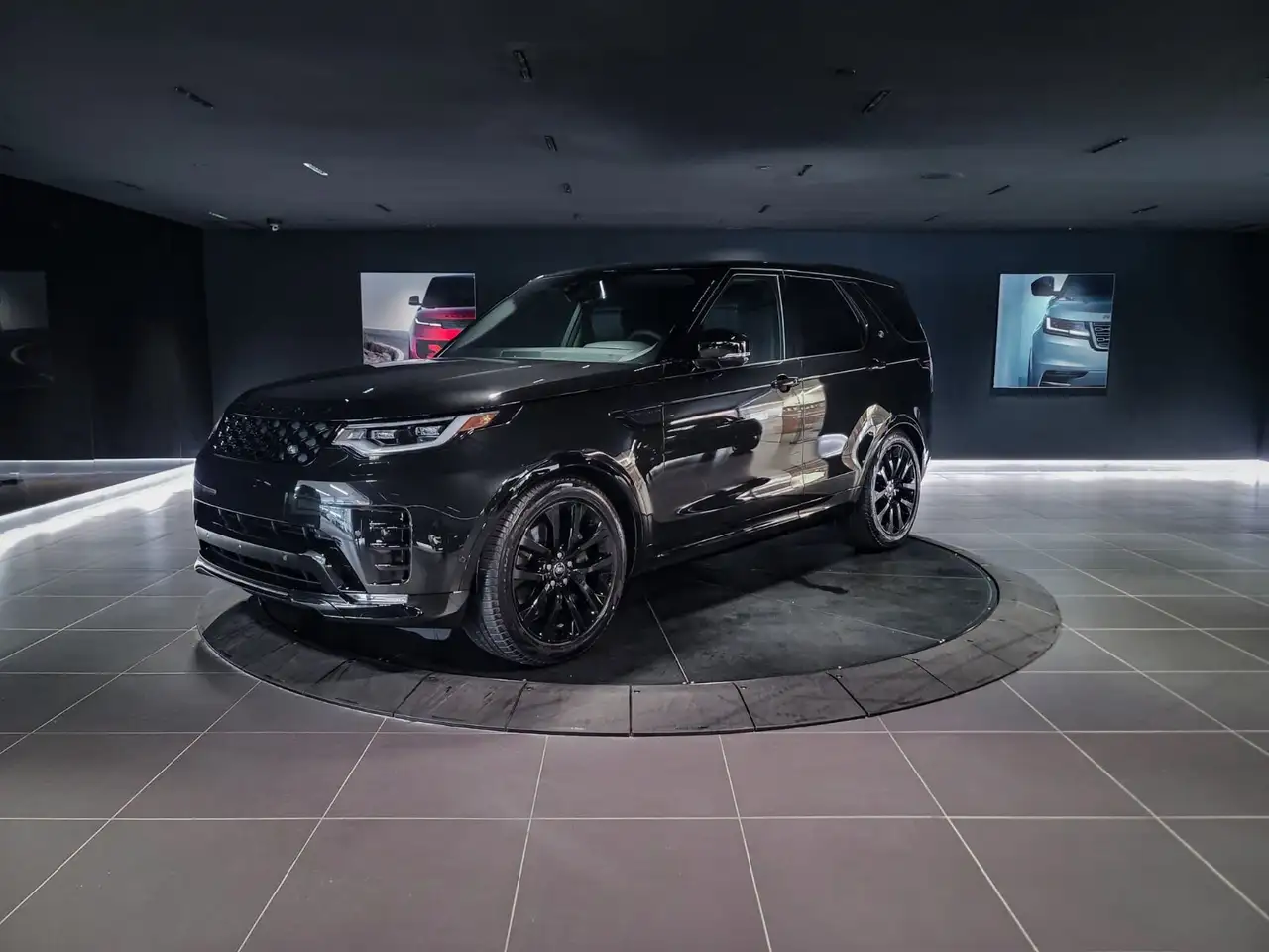 2026 Land Rover Discovery