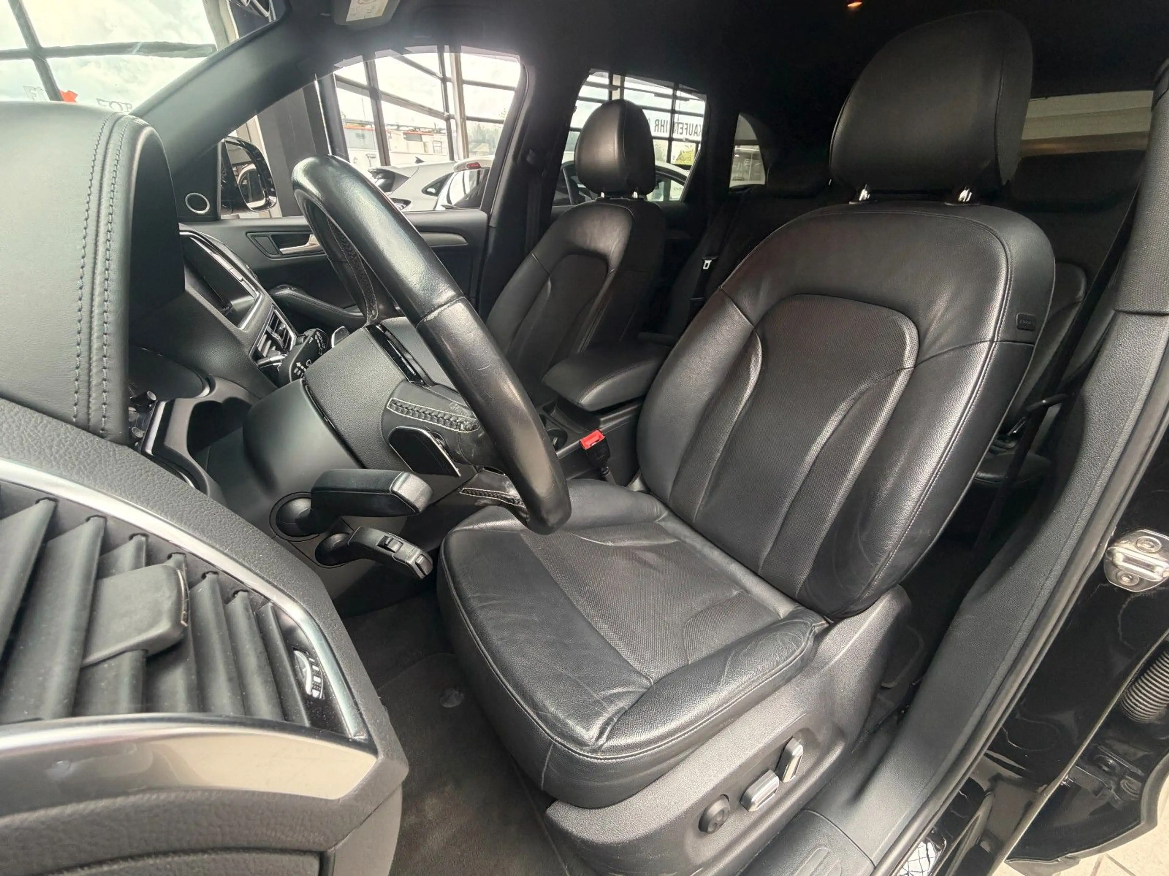 Audi SQ5 3.0 TDI competition quattro — photo 15
