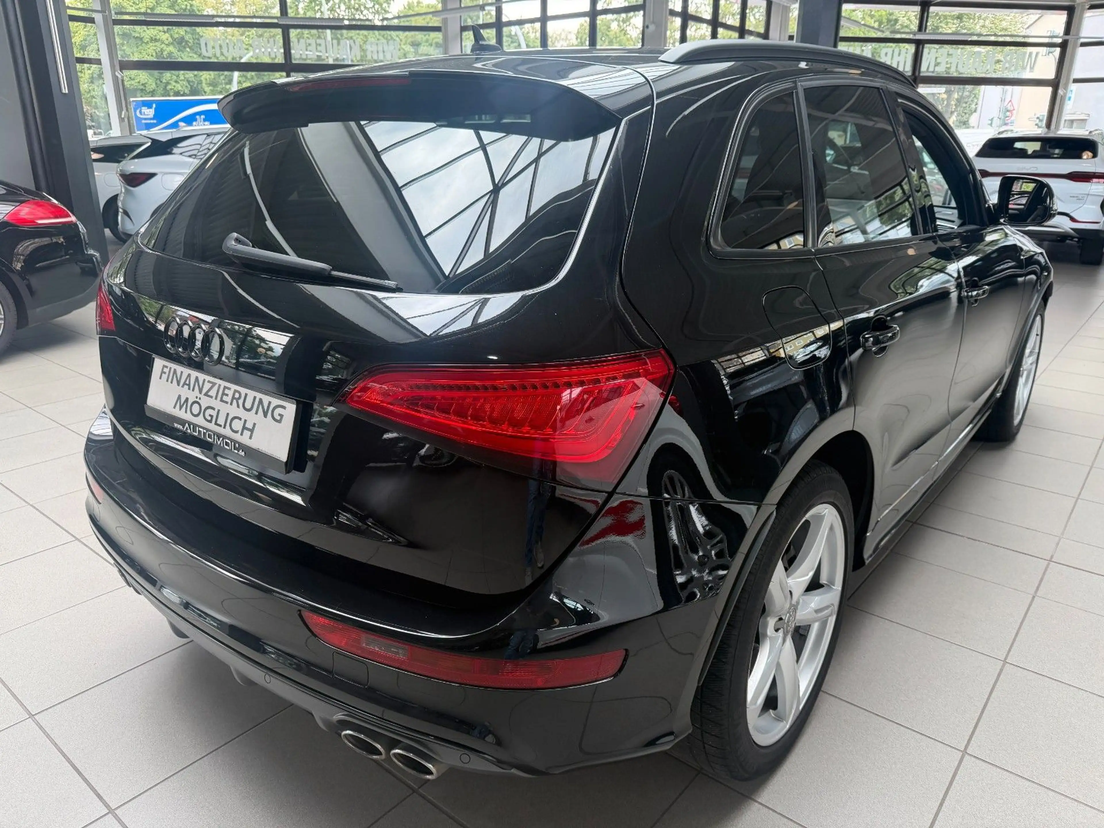 Audi SQ5 3.0 TDI competition quattro — photo 2