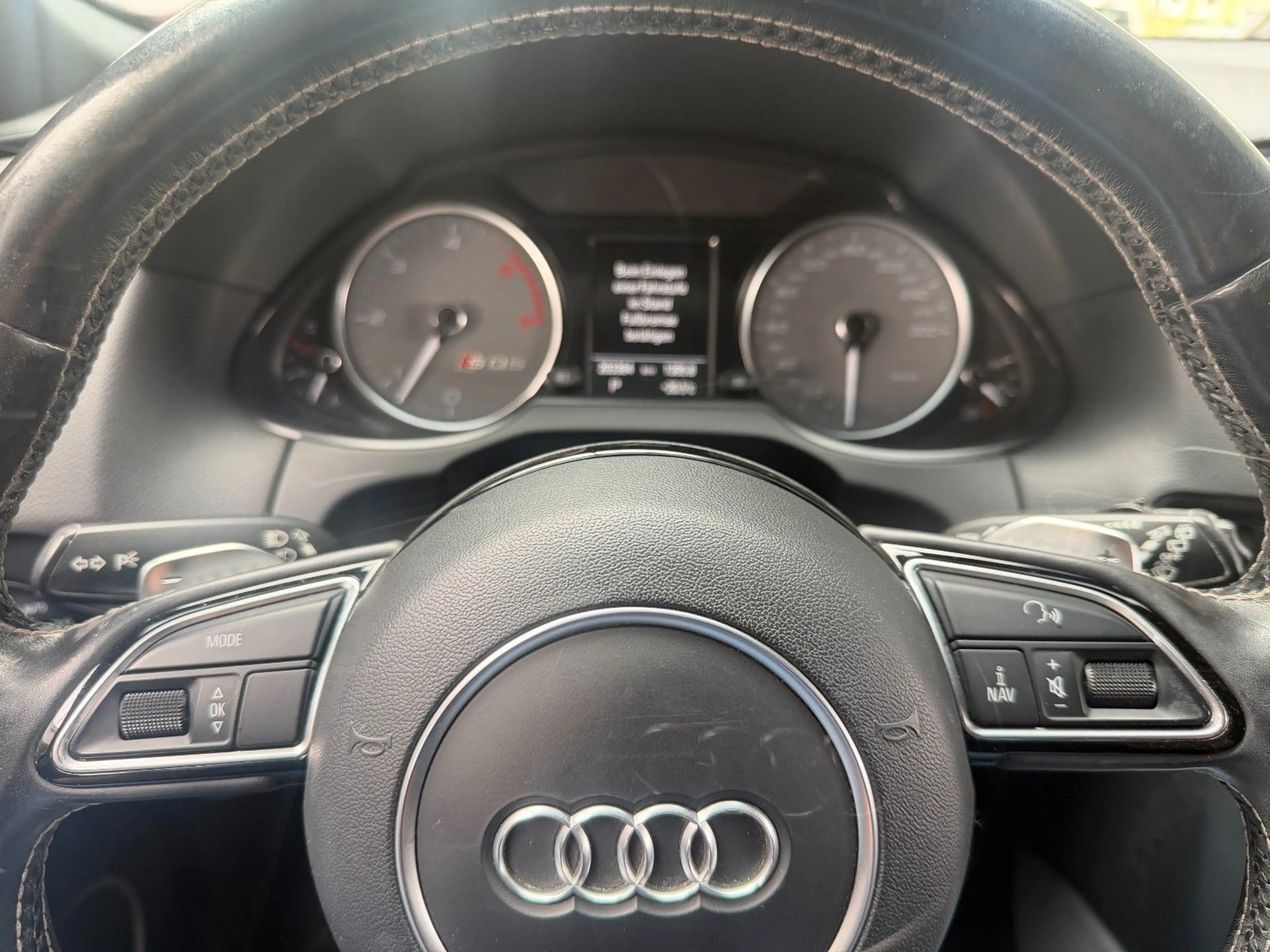 Audi SQ5 3.0 TDI competition quattro — photo 10