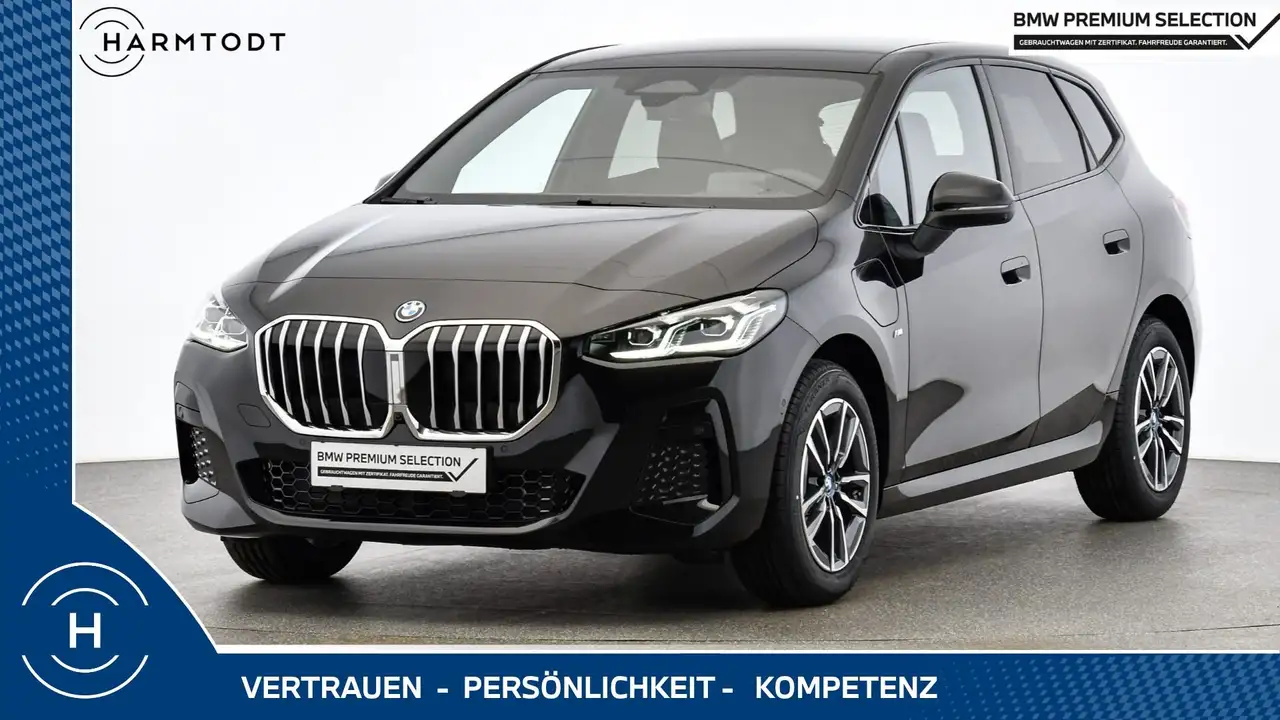 BMW 225