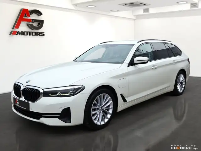 BMW 530 e Touring Aut./LED/Navi/Kamera/Leder/1.Besitz