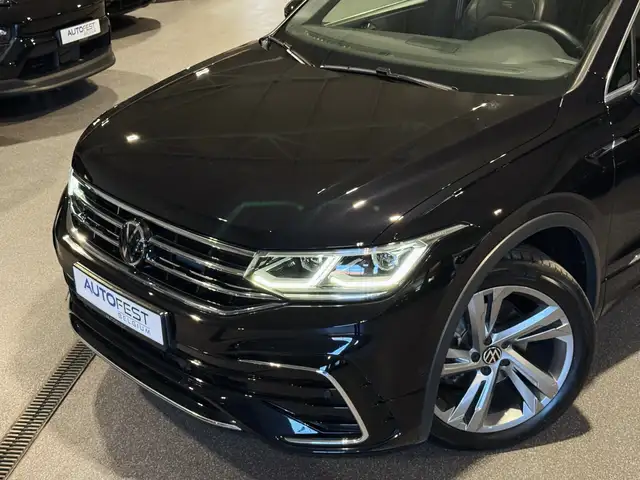 Volkswagen Tiguan view 15