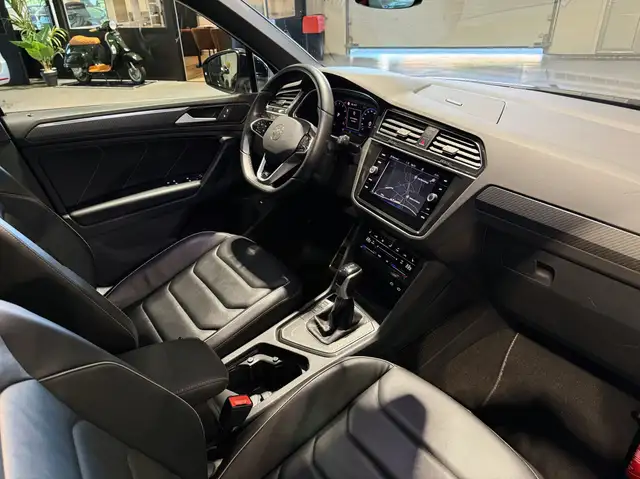 Volkswagen Tiguan view 7