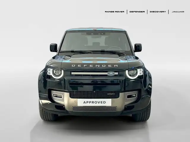 Land Rover Defender view 6