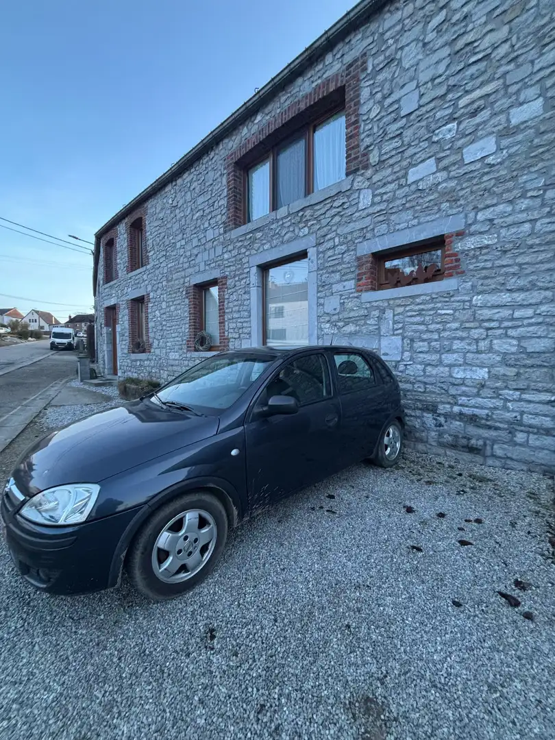 Opel Corsa 1.7 Edition 2000 - 1