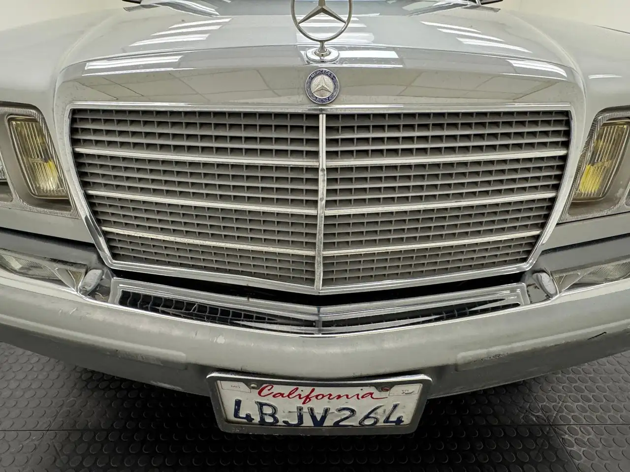 Mercedes-Benz 300SD Sedan, foto 9