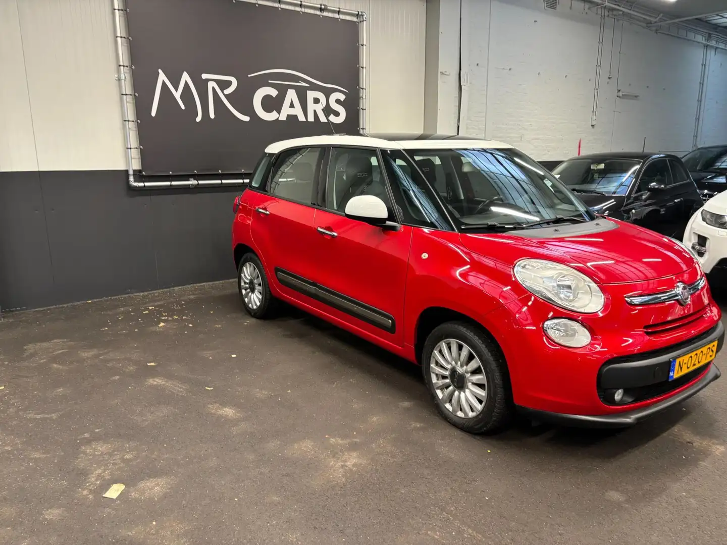 Fiat 500L 0.9 TwinAir Lounge Rood - 2