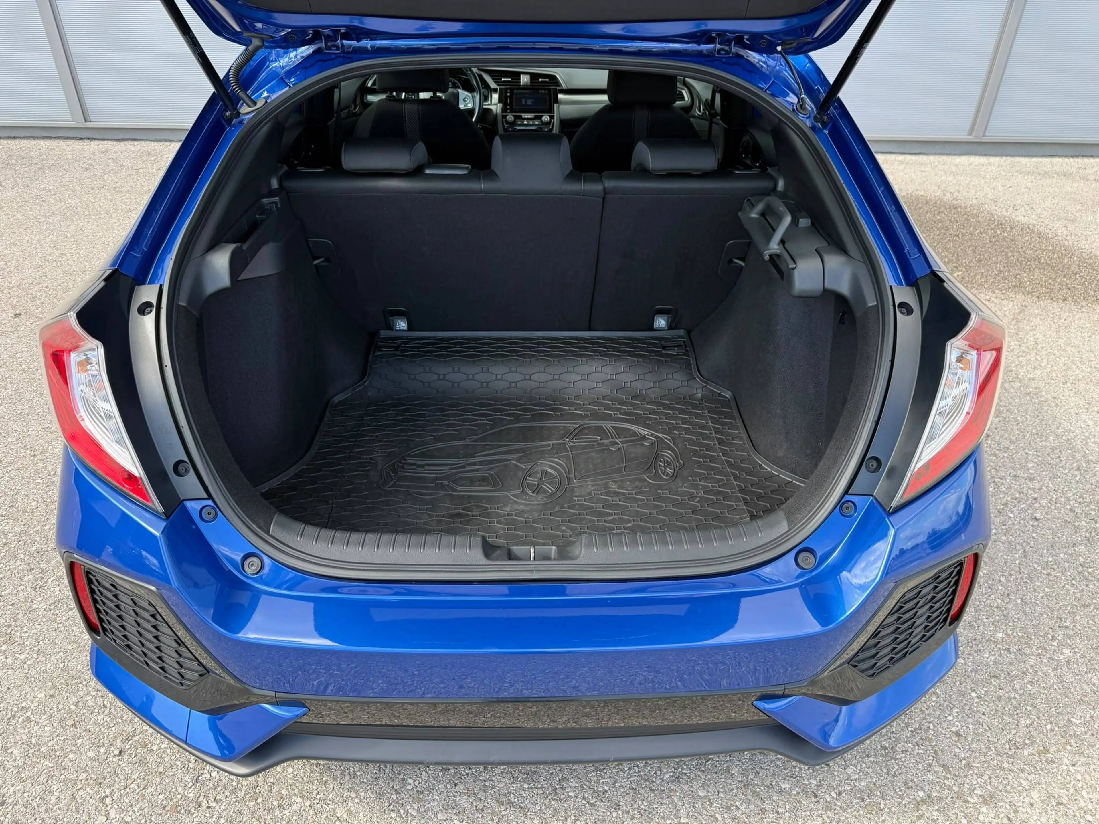 Honda Civic 1,0 VTEC Turbo Elegance Type R Paket / KAMERA / SITZHZG / LED — photo 17