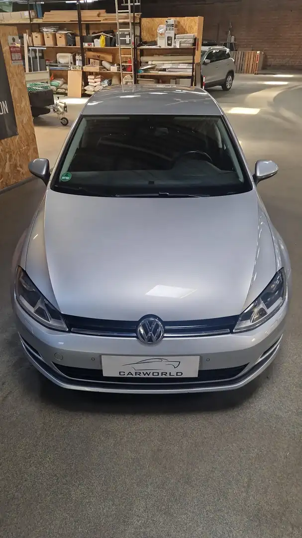 Volkswagen Golf 1.2 TSI Trendline $$ 12MOIS GARANTIE $$ Grau - 2
