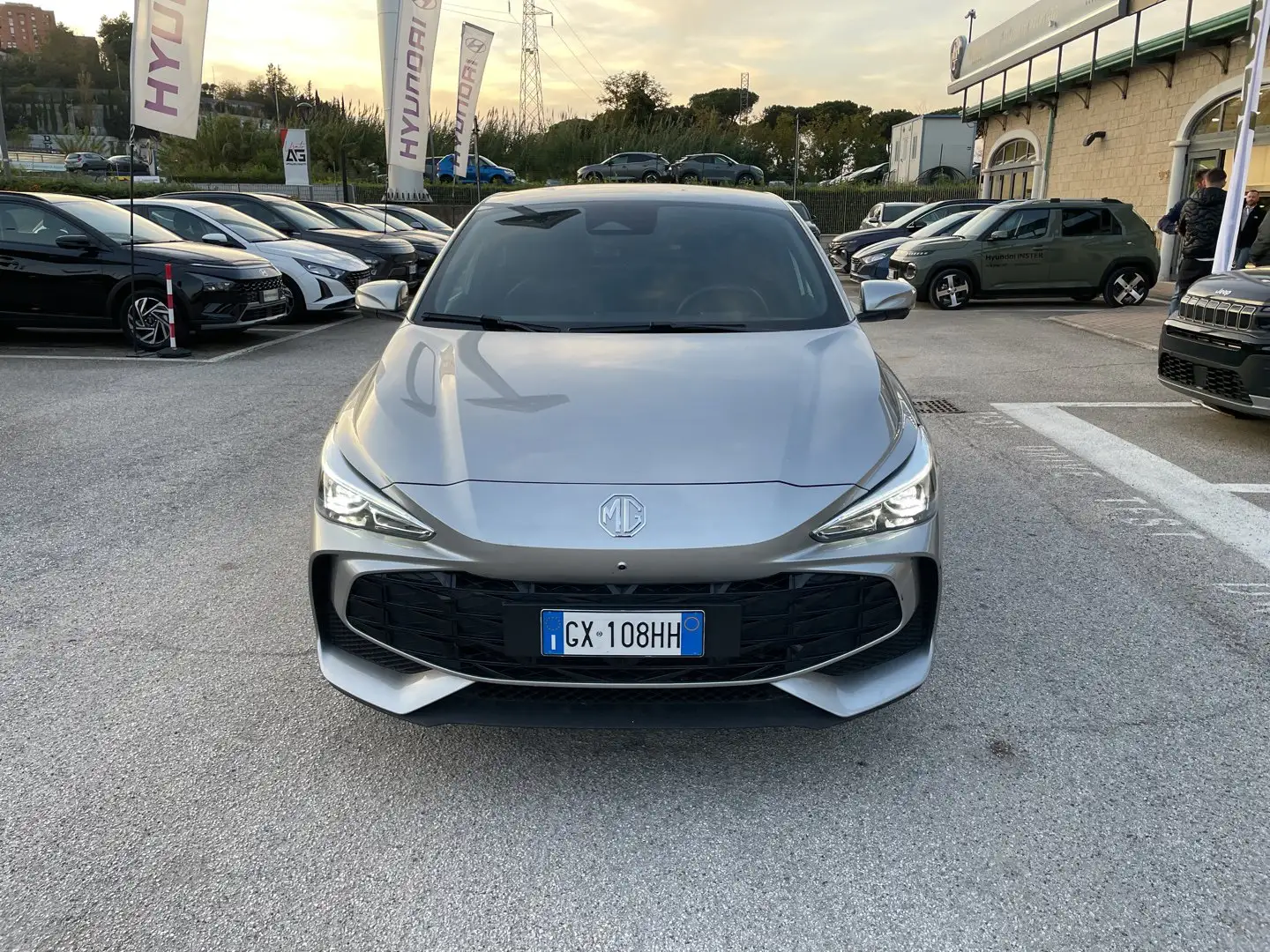 MG MG3 MG3 1.5 Hybrid+ Luxury Gris - 2