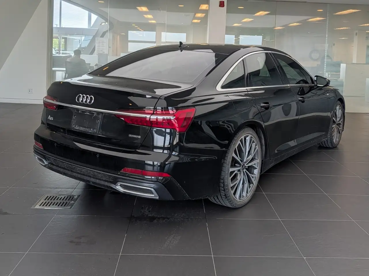 Audi A6 снимка Audi A6